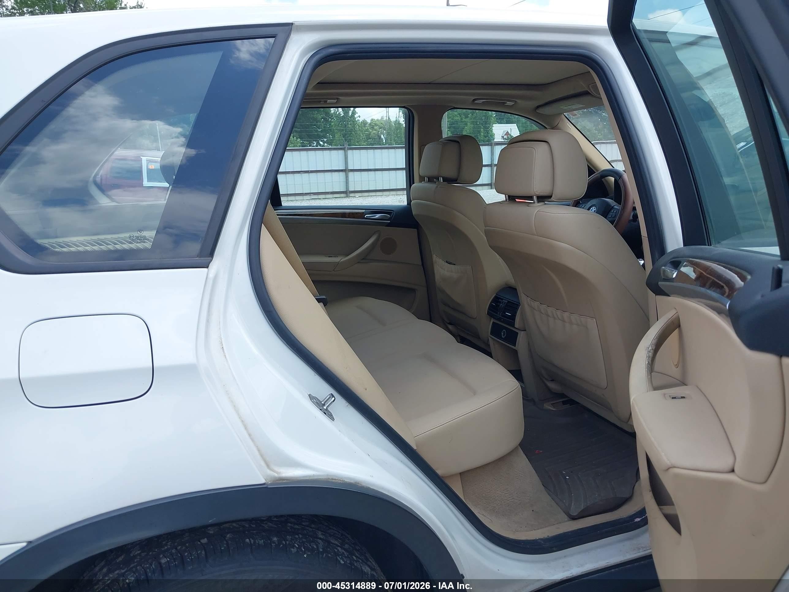 2010 Bmw X5 Xdrive35d White vin: 5UXFF0C57ALT75964
