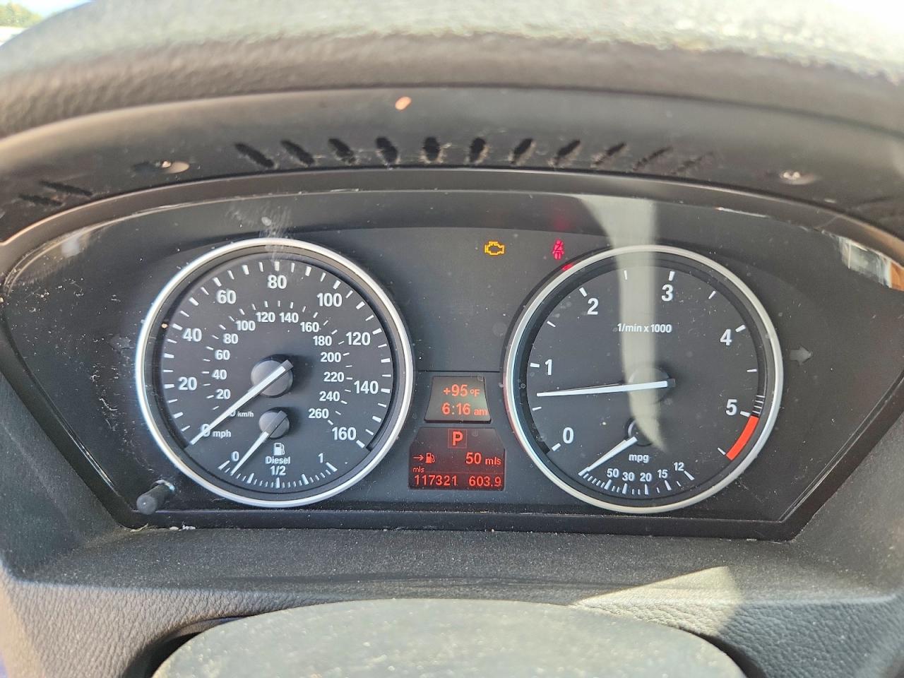 2010 Bmw X5 Xdrive35d Белый vin: 5UXFF0C5XALT84349