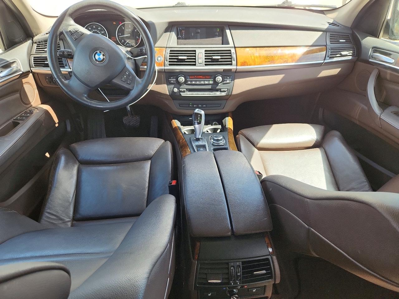2010 Bmw X5 Xdrive35d Белый vin: 5UXFF0C5XALT84349