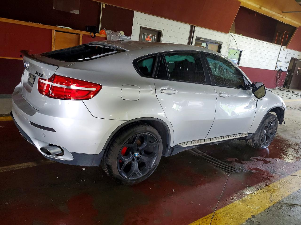 2013 Bmw X6 Xdrive35i Silver vin: 5UXFG2C51DL786662