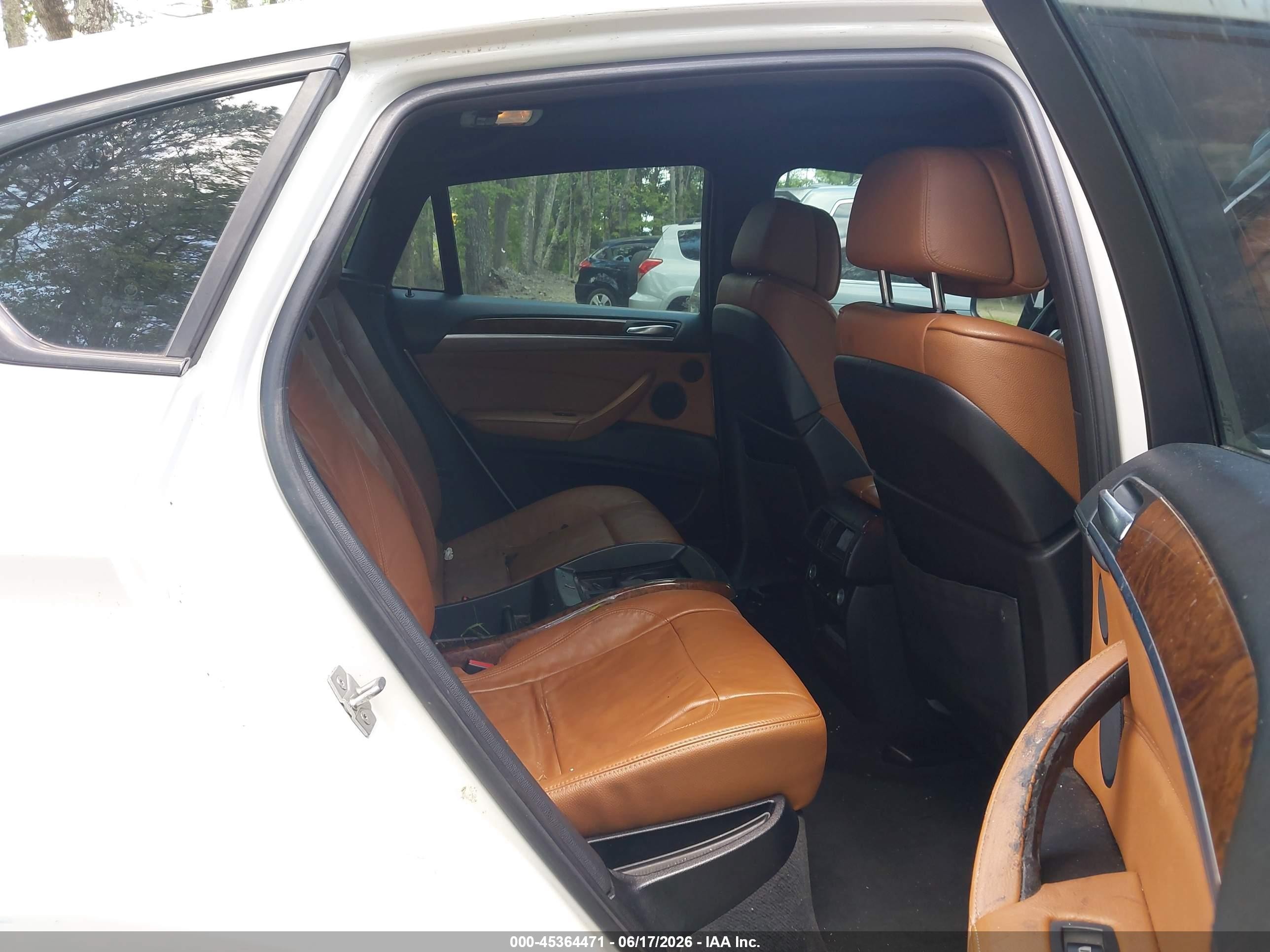 2011 Bmw X6 Xdrive35i White vin: 5UXFG2C54BLX08681