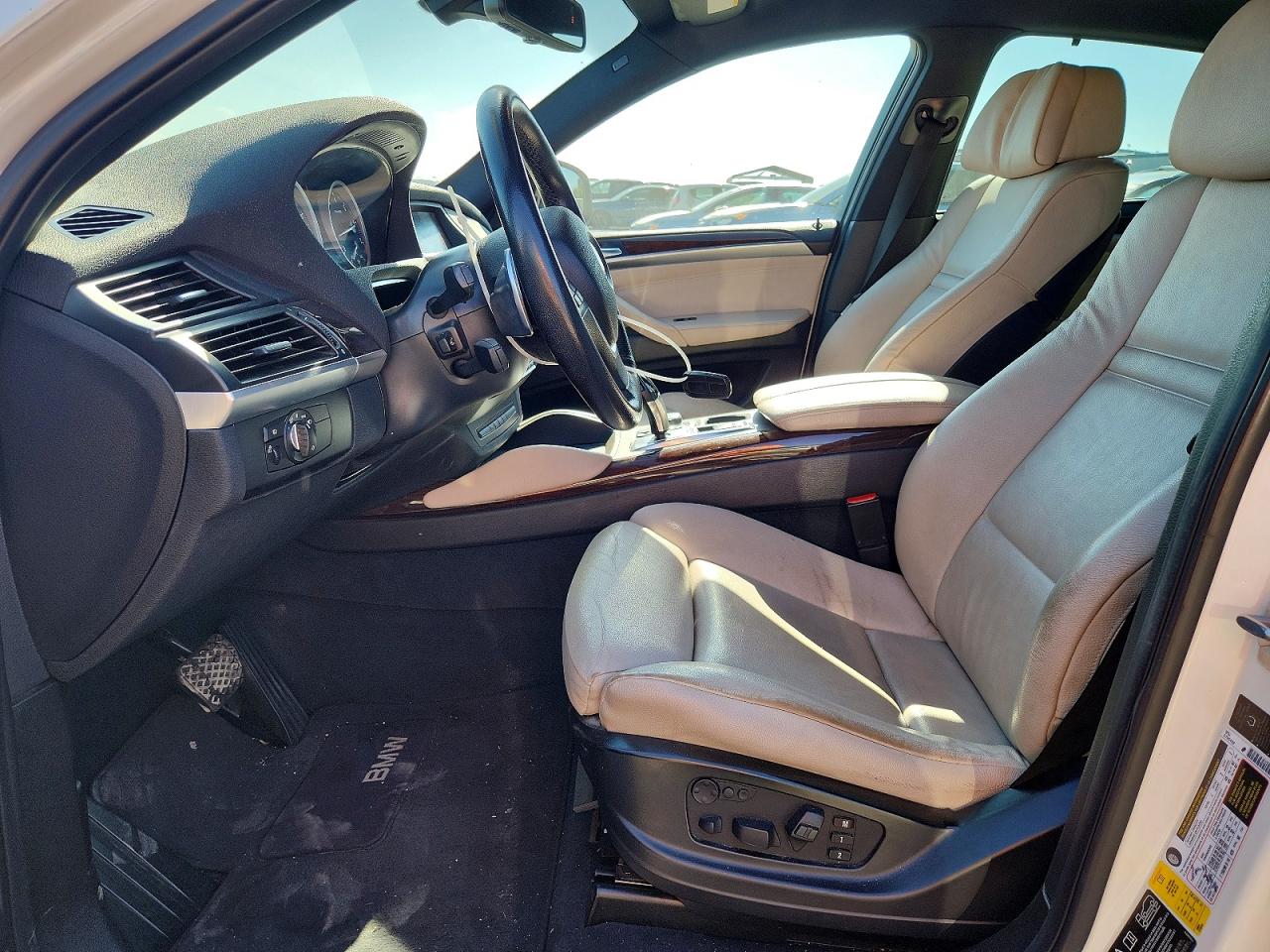 2012 Bmw X6 Xdrive35i Белый vin: 5UXFG2C54CLX09850