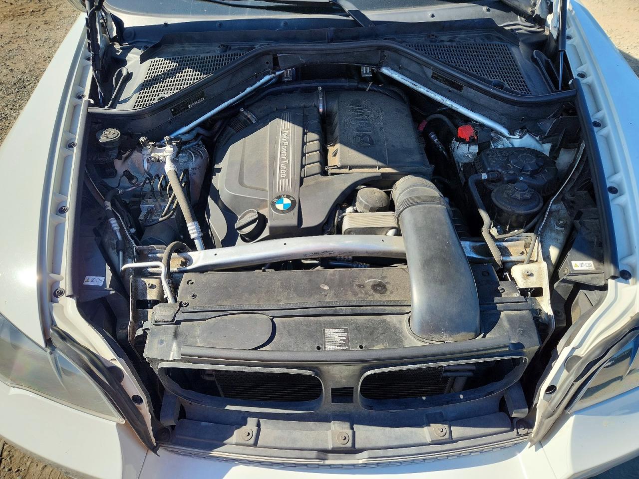 2012 Bmw X6 Xdrive35i Белый vin: 5UXFG2C54CLX09850