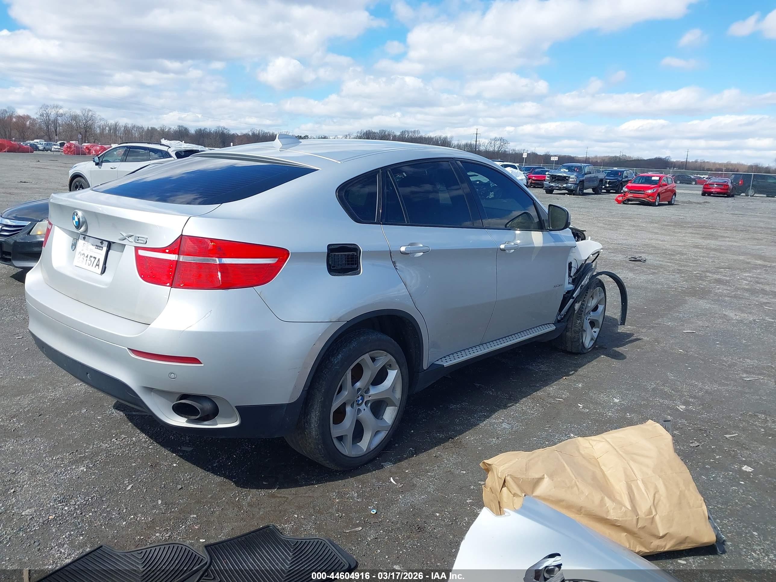 2011 Bmw X6 Xdrive35i Silver vin: 5UXFG2C55BLX06406
