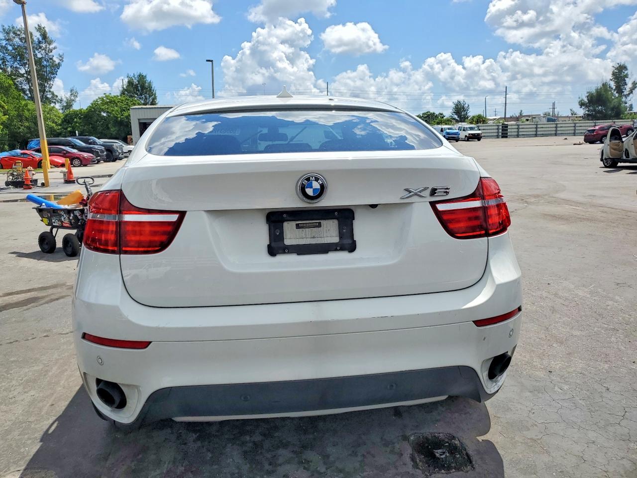 2014 Bmw X6 Xdrive35i Белый vin: 5UXFG2C55E0K41647
