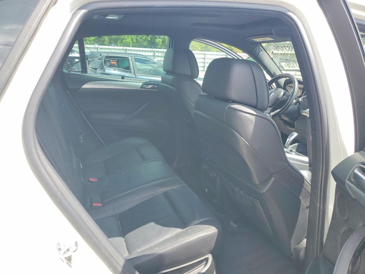 2014 Bmw X6 Xdrive35i Белый vin: 5UXFG2C55E0K41647
