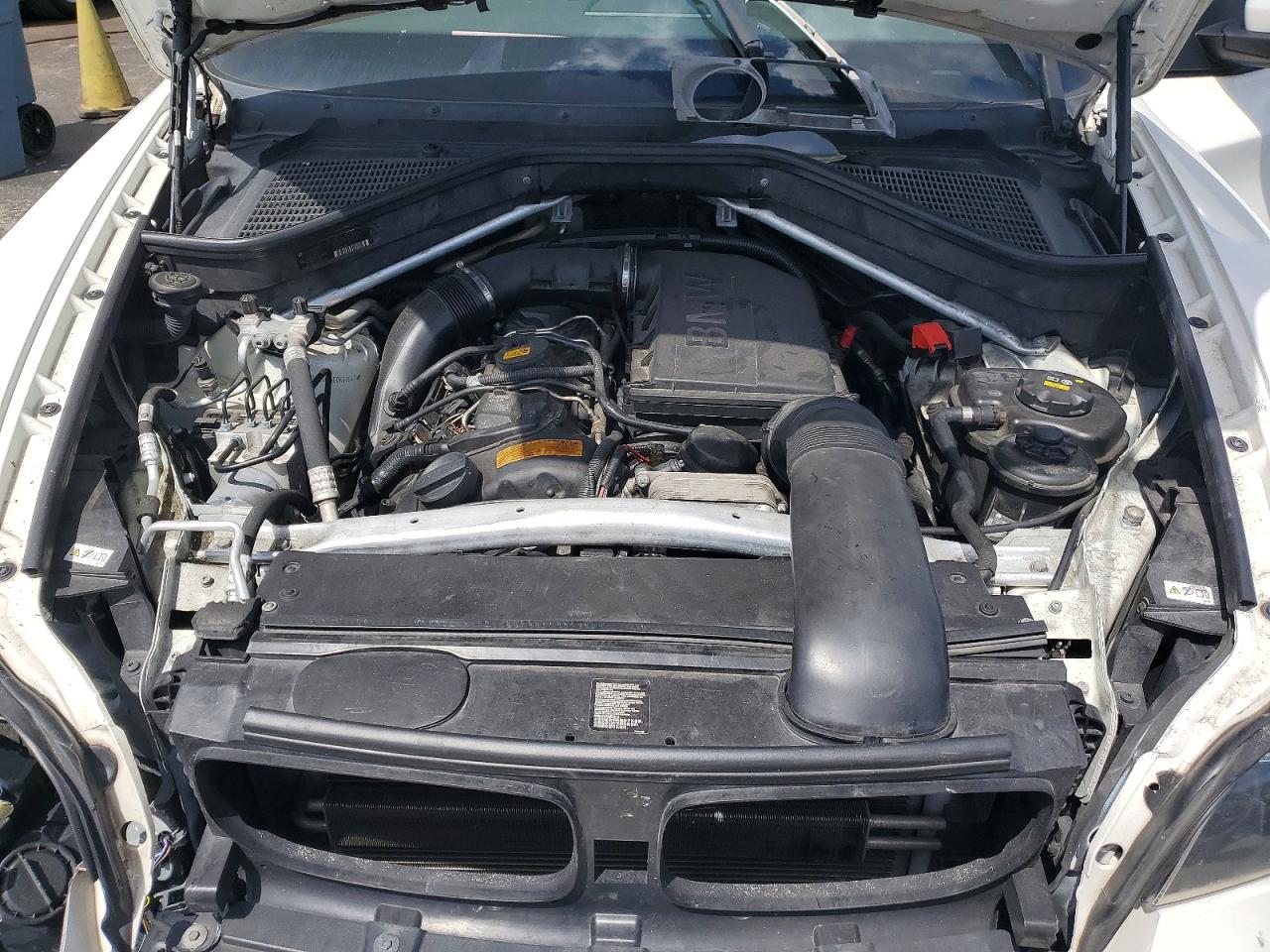 2014 Bmw X6 Xdrive35i Белый vin: 5UXFG2C55E0K41647