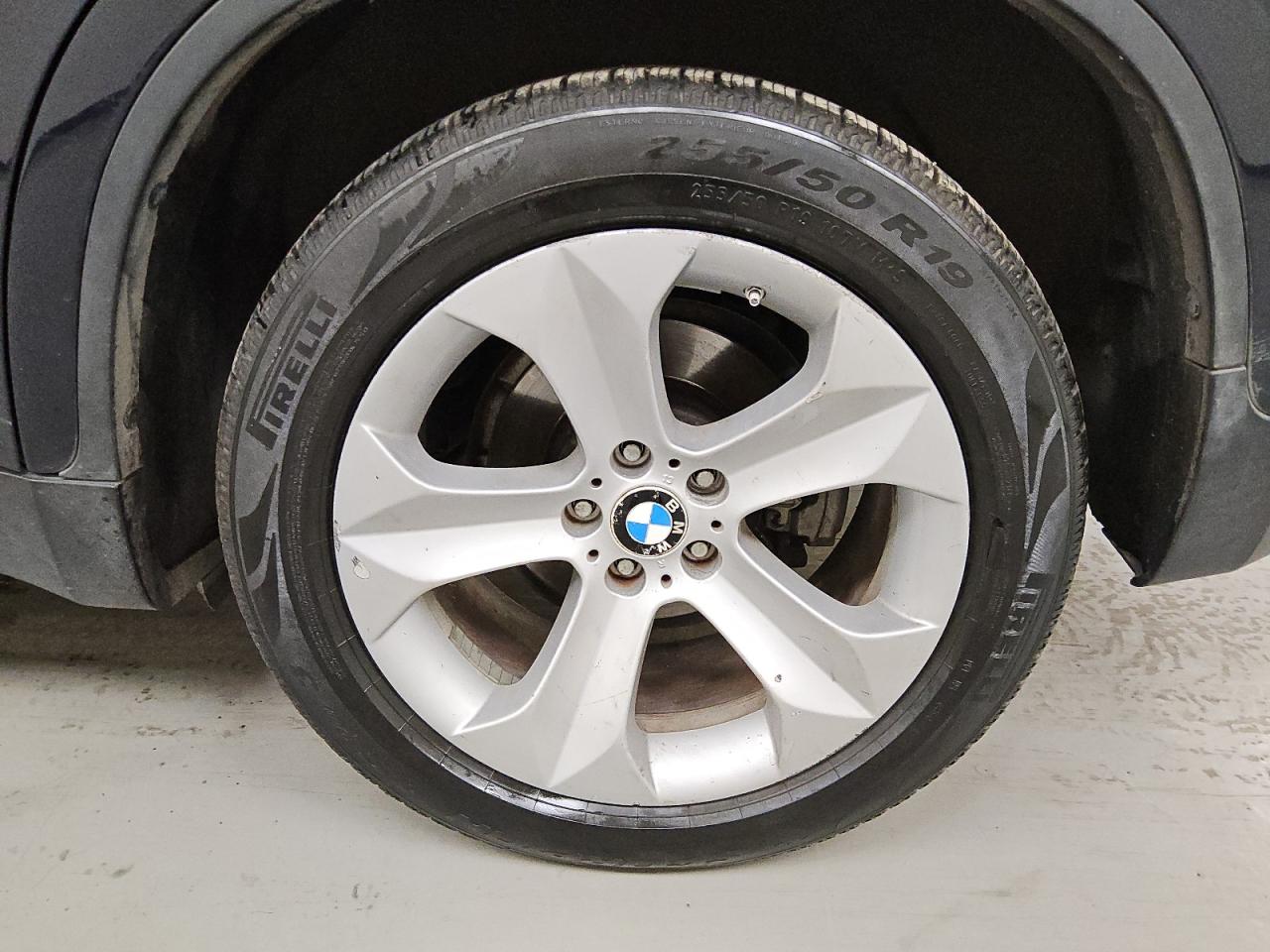 2012 Bmw X6 Xdrive35i Blue vin: 5UXFG2C58CL781053 Damage: Left Rear Wheel, Curb Rash, 9 To 10 Inches