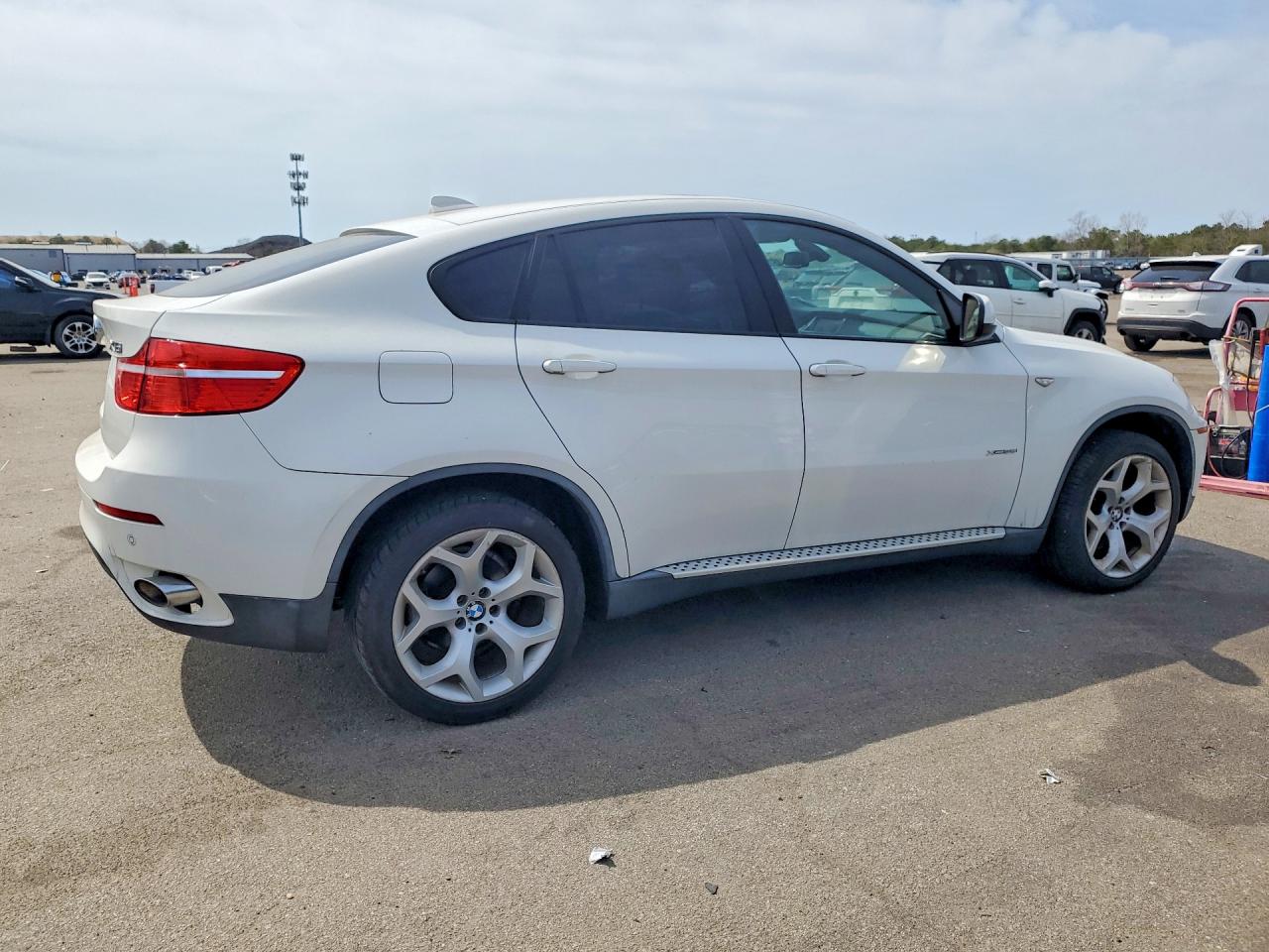 2012 Bmw X6 Xdrive35i White vin: 5UXFG2C5XCL781698