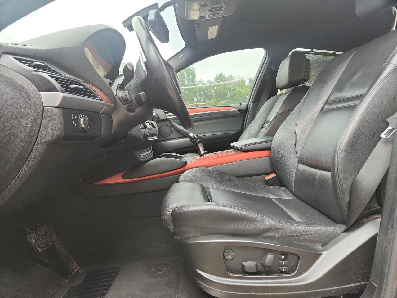 2013 Bmw X6 Xdrive35i Black vin: 5UXFG2C5XDL783386 Damage: Left Front Seat Cushion, Worn, Replacement Required