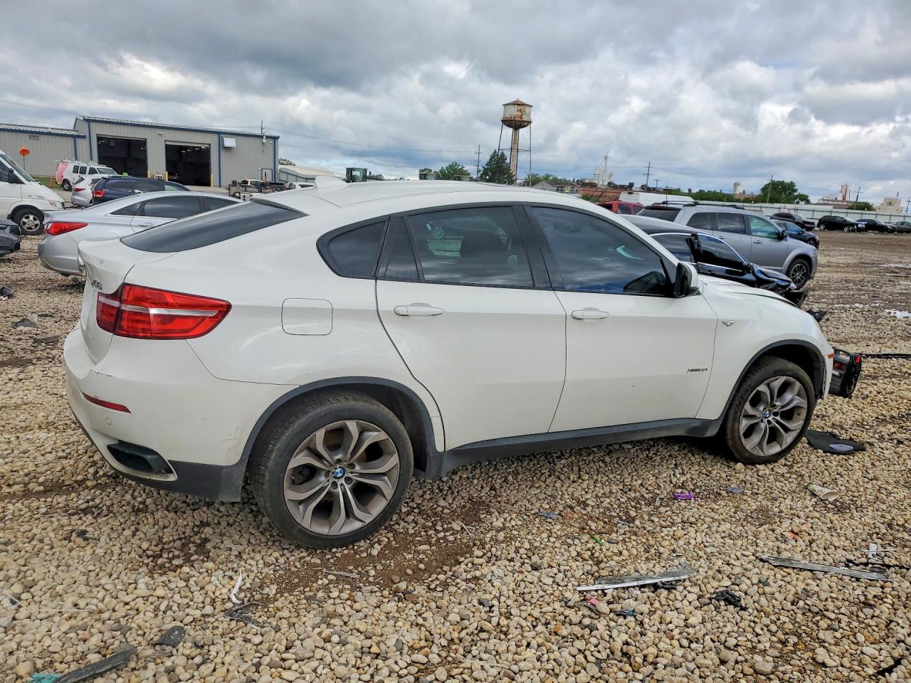 2013 Bmw X6 Xdrive50i White vin: 5UXFG8C50DL592286