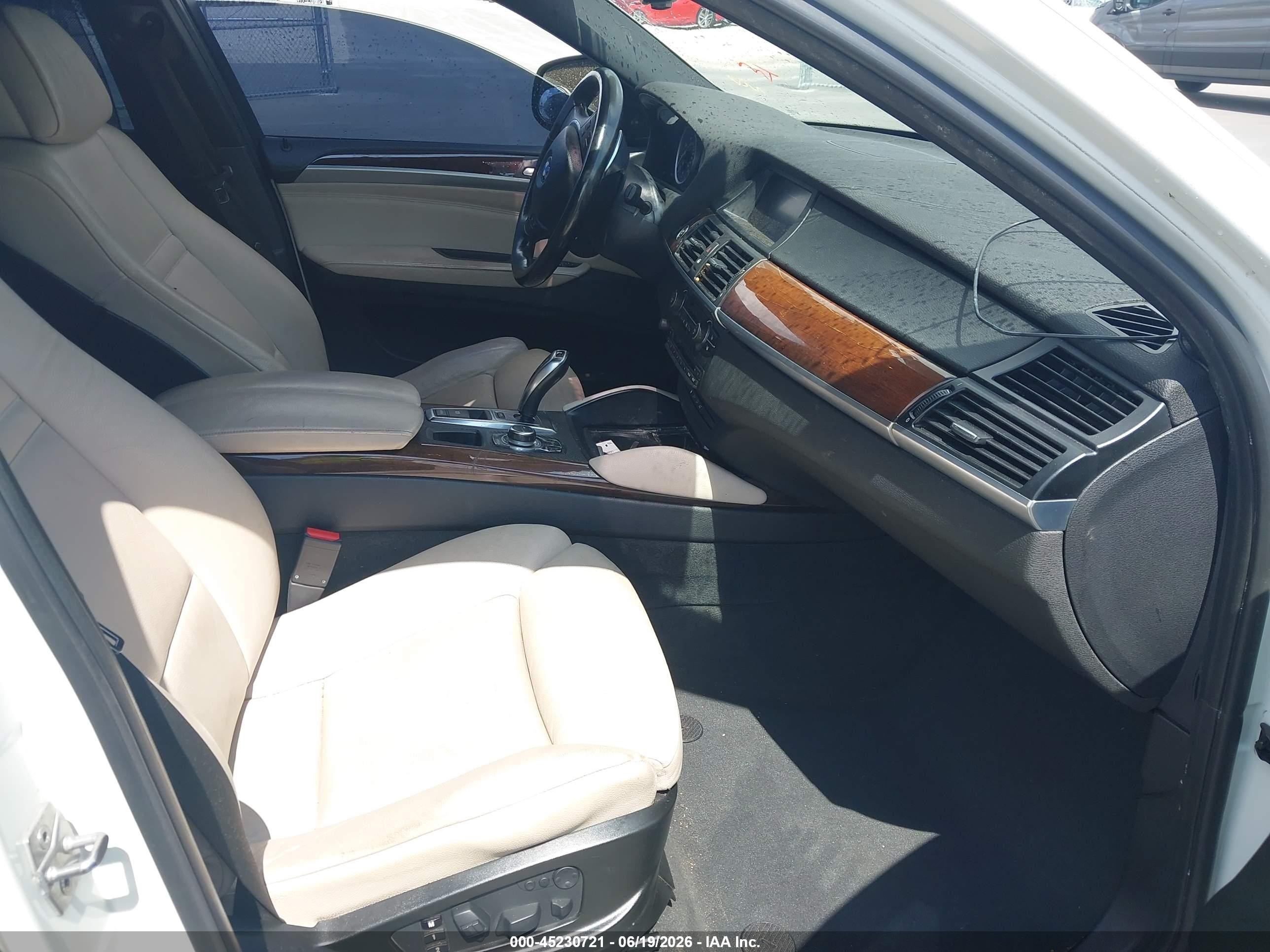 2012 Bmw X6 Xdrive50i White vin: 5UXFG8C53CL590269
