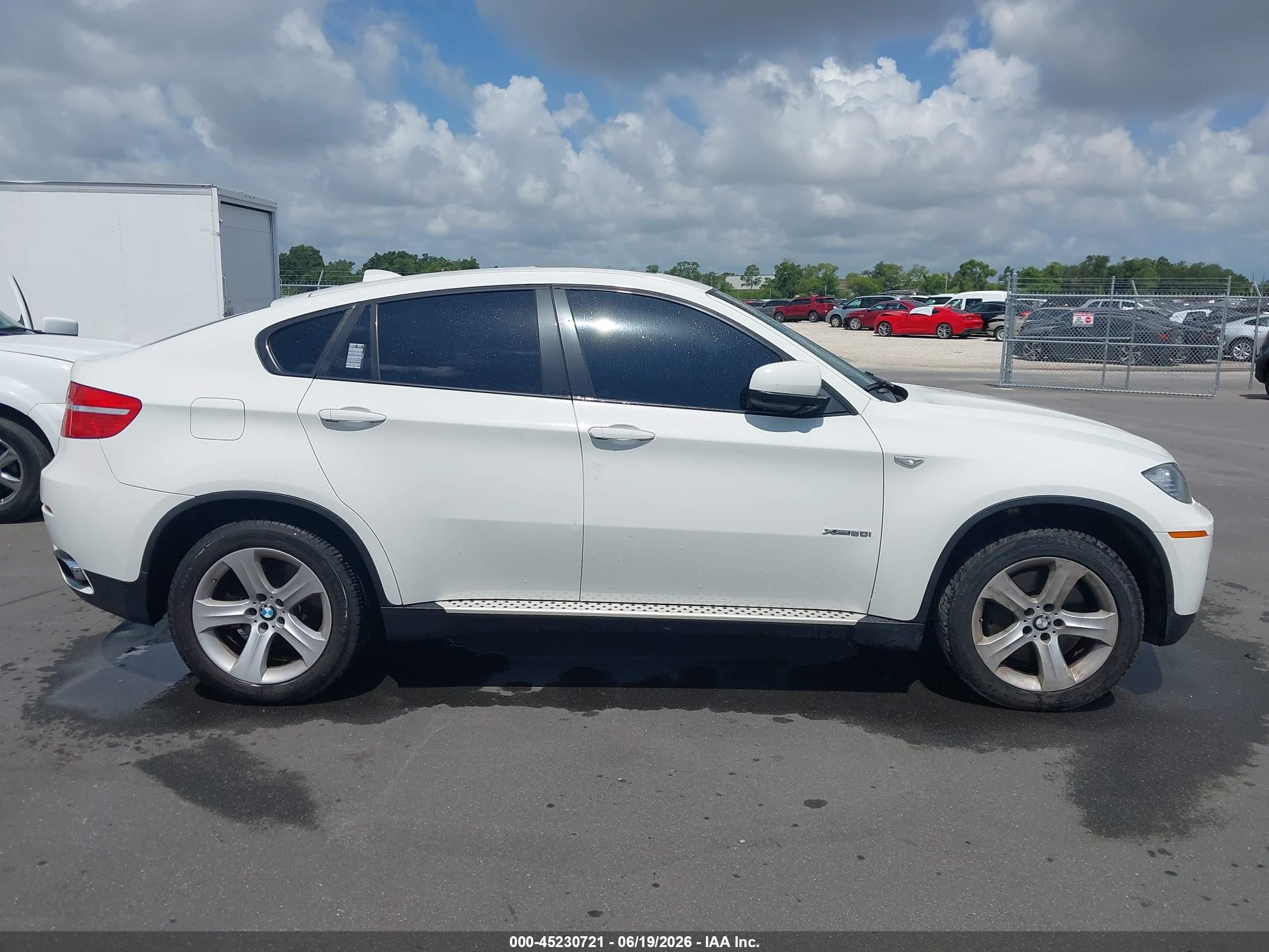 2012 Bmw X6 Xdrive50i White vin: 5UXFG8C53CL590269