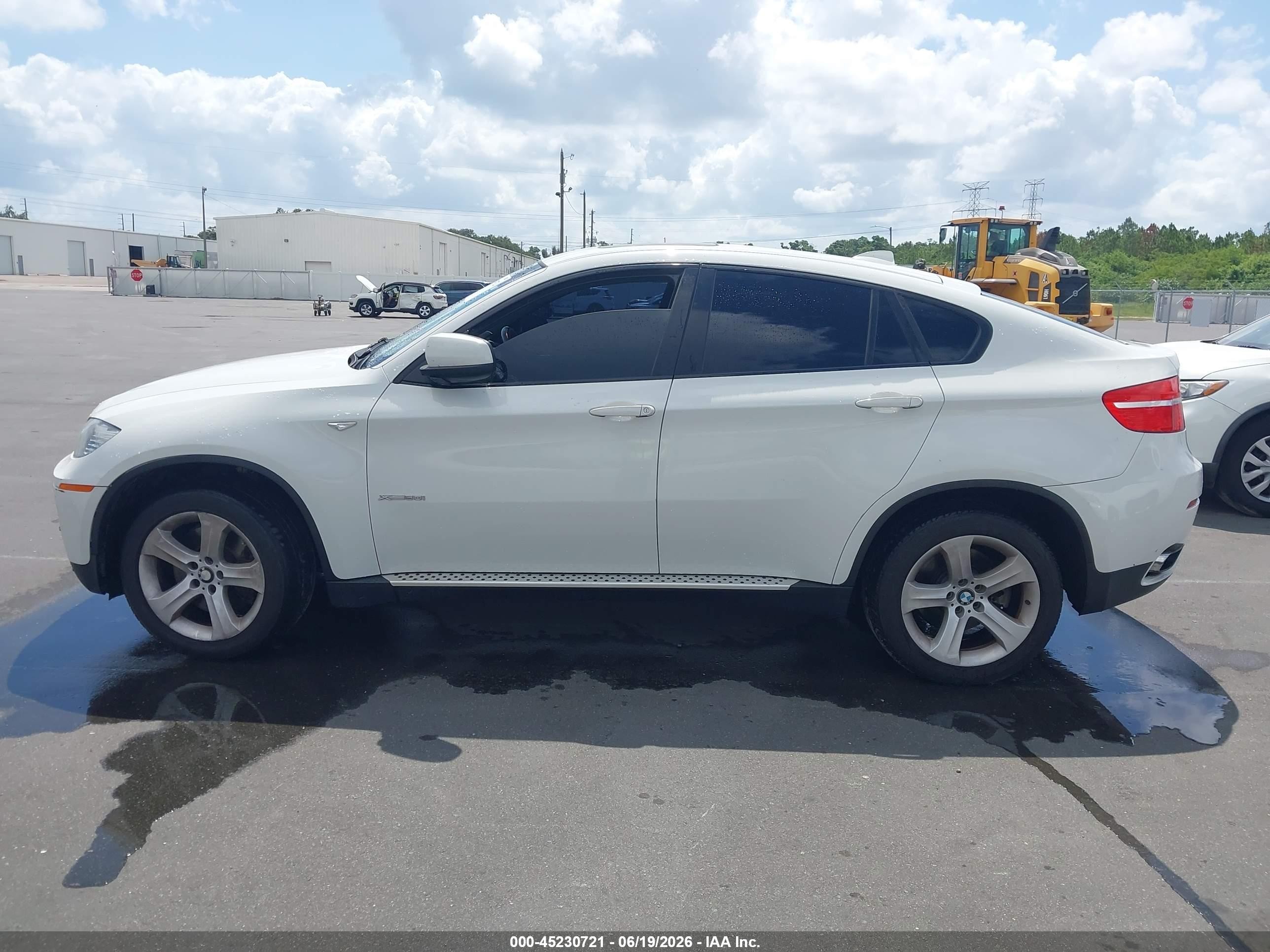 2012 Bmw X6 Xdrive50i White vin: 5UXFG8C53CL590269