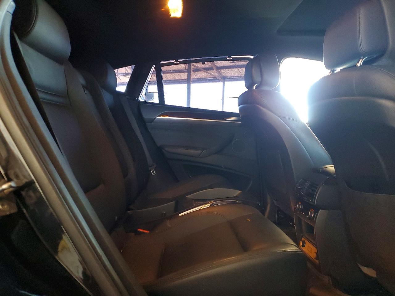 2011 Bmw X6 Xdrive50i Черный vin: 5UXFG8C54BLZ96558