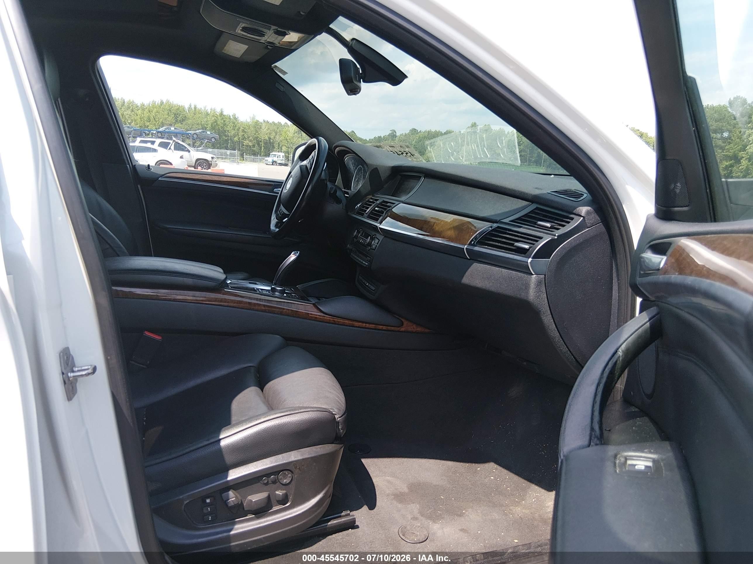 2011 Bmw X6 Xdrive50i White vin: 5UXFG8C57BLZ96022