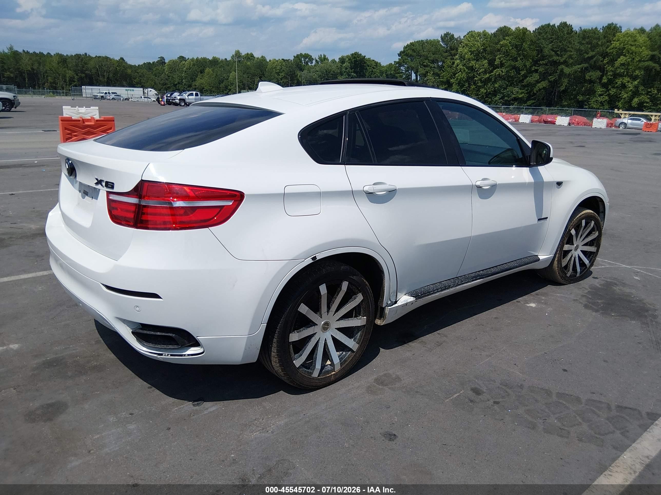 2011 Bmw X6 Xdrive50i White vin: 5UXFG8C57BLZ96022