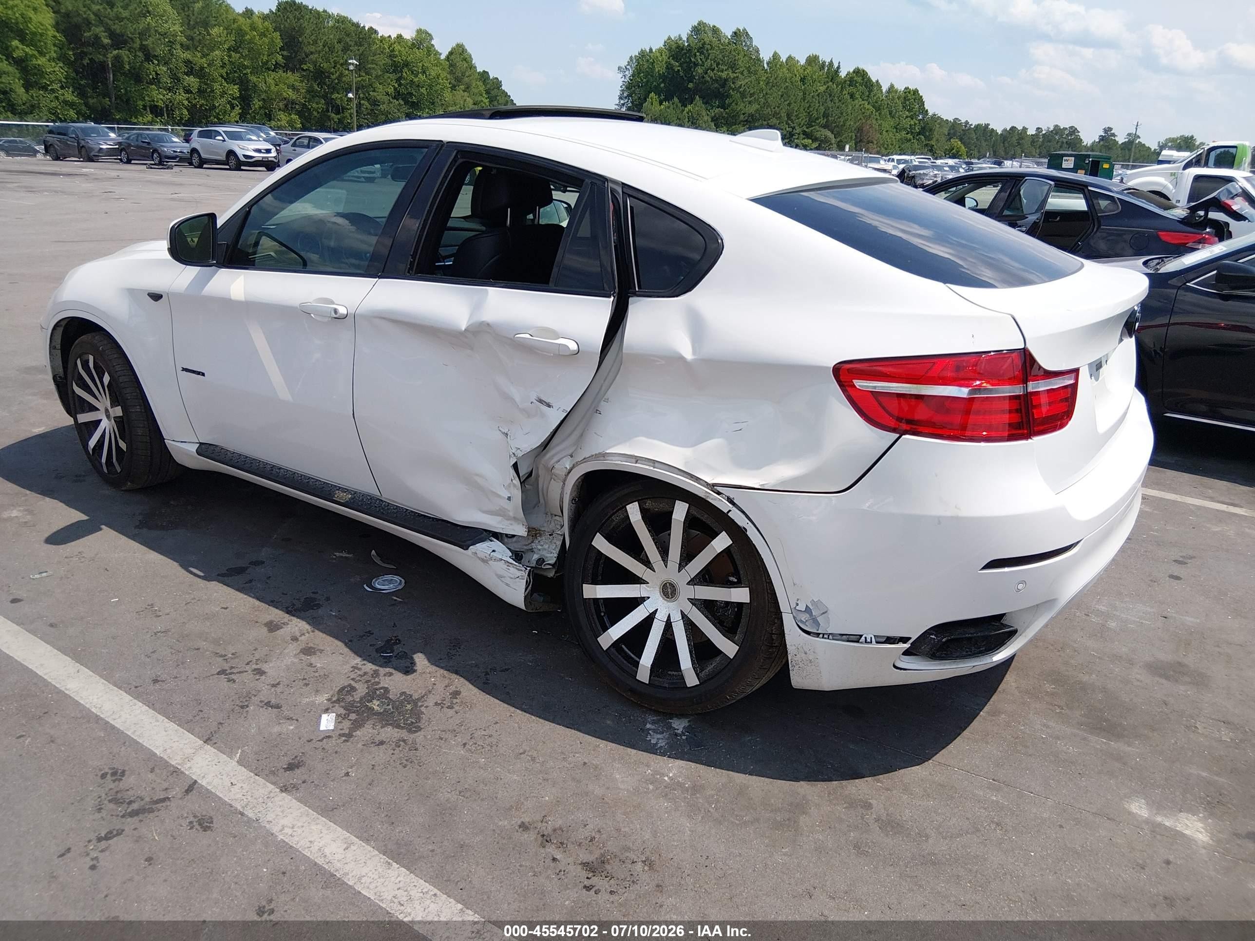 2011 Bmw X6 Xdrive50i White vin: 5UXFG8C57BLZ96022