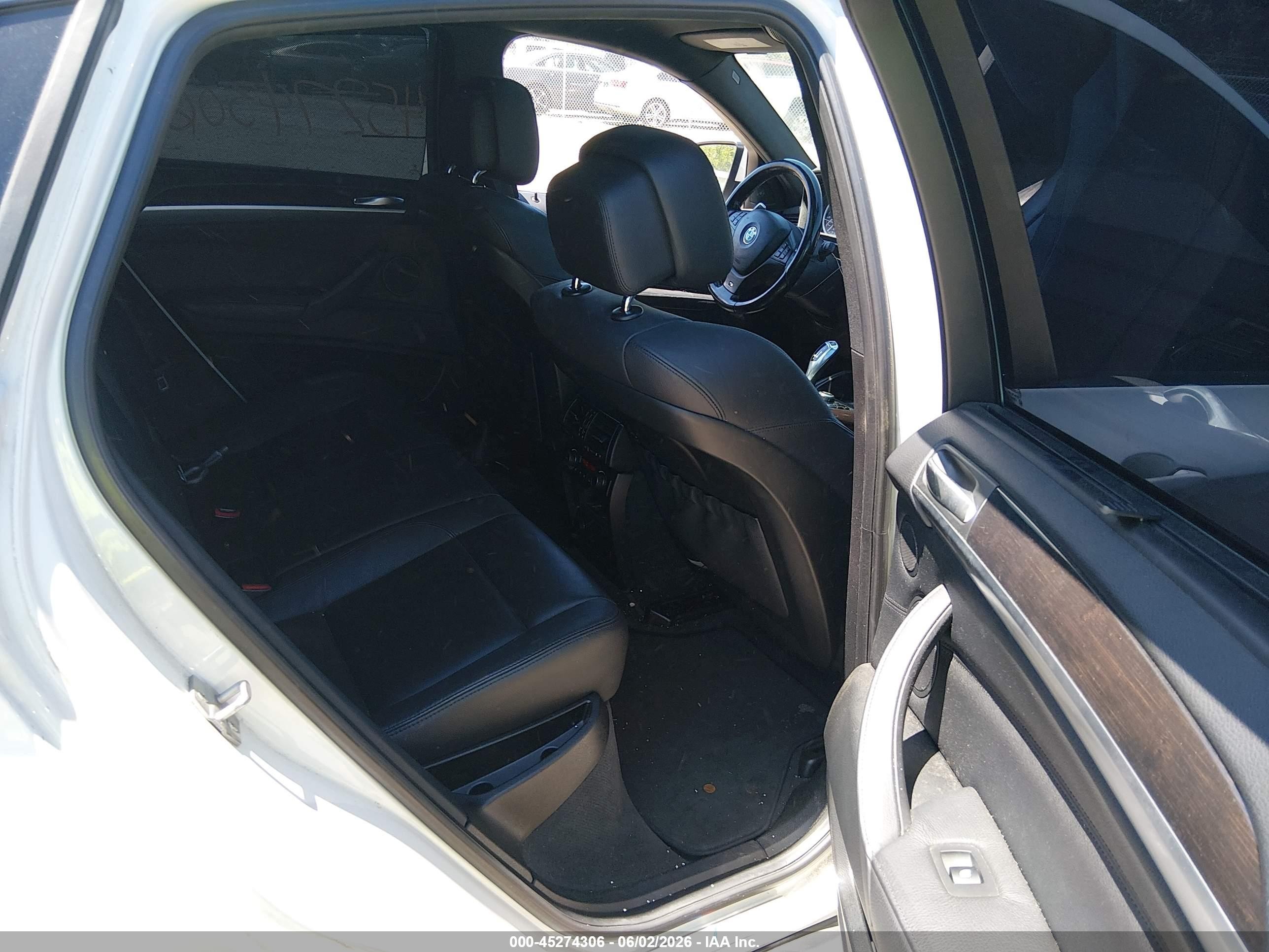 2014 Bmw X6 Xdrive50i White vin: 5UXFG8C58EL593252