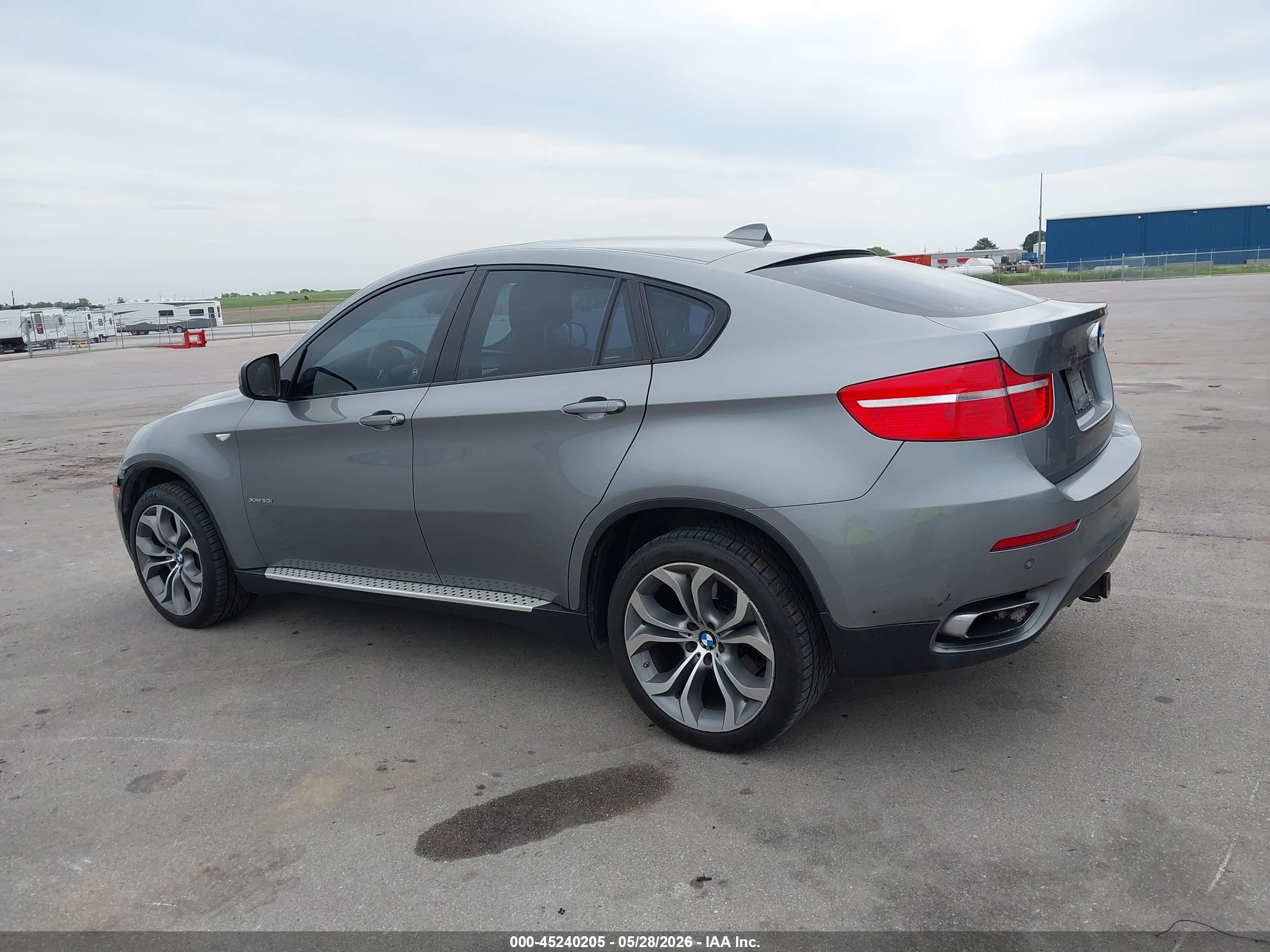 2011 Bmw X6 Xdrive50i Silver vin: 5UXFG8C5XBLZ96595