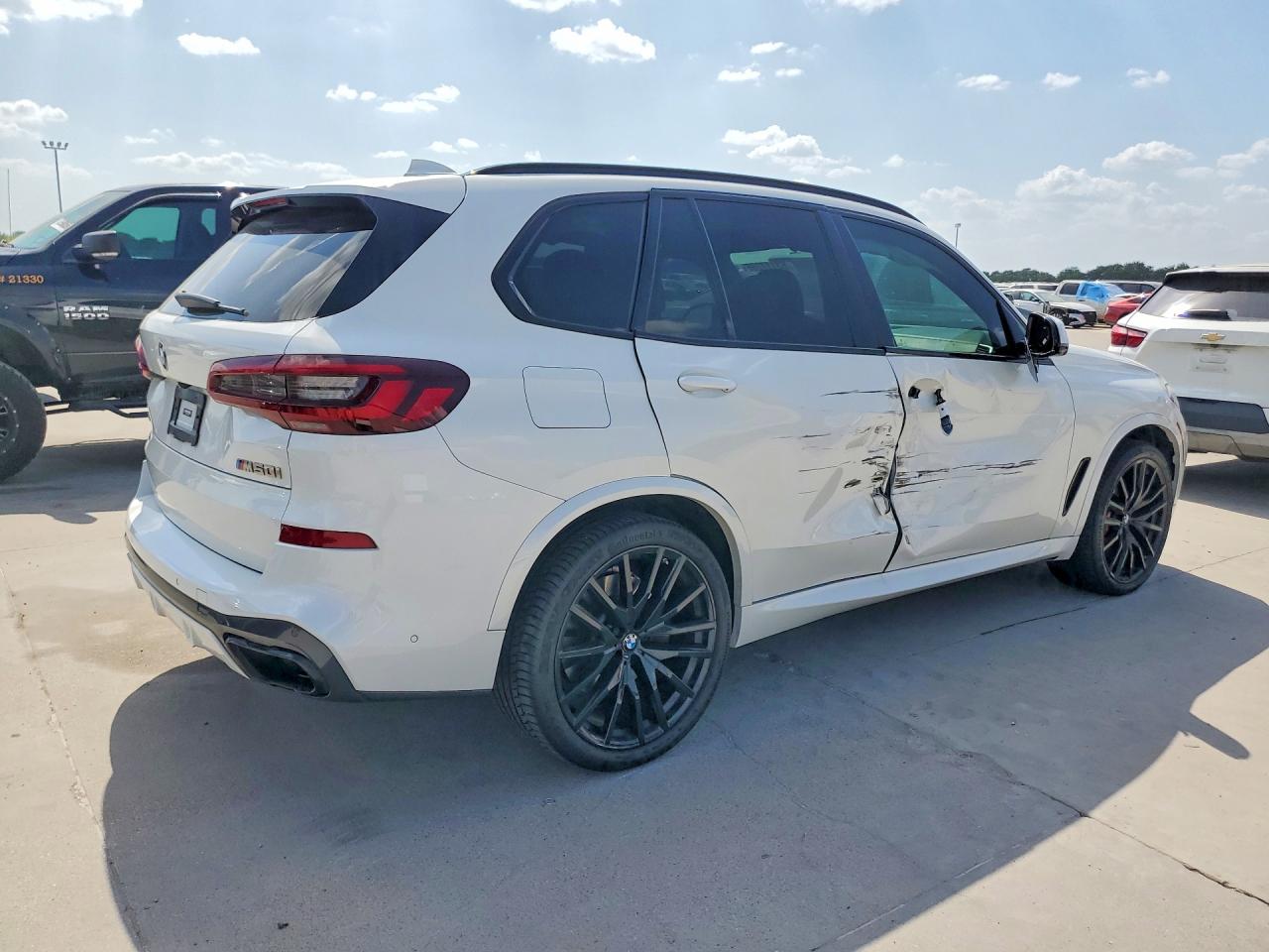 2022 Bmw X5 M50i White vin: 5UXJU4C00N9K17187