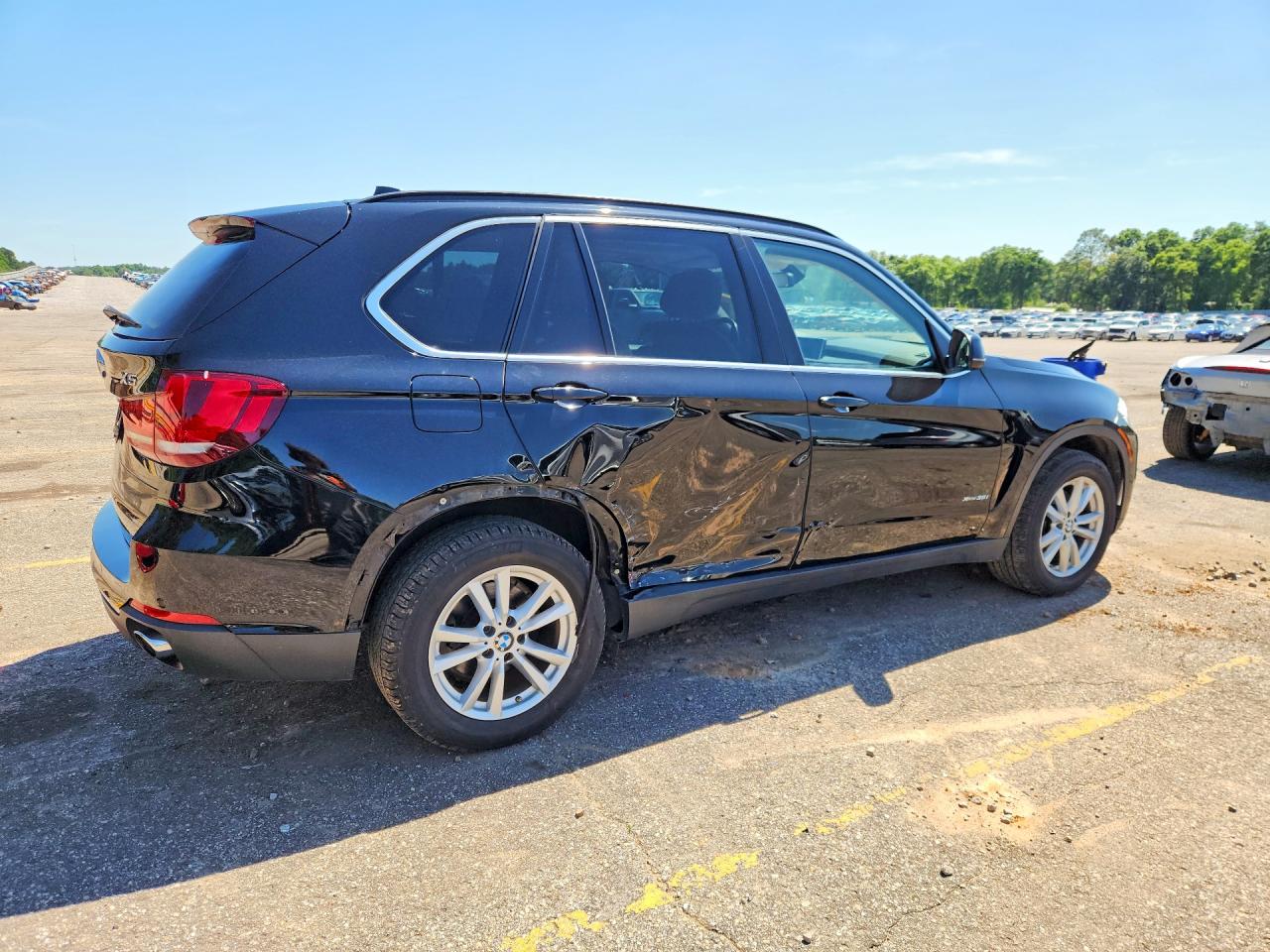 2015 Bmw X5 Xdrive35i Черный vin: 5UXKR0C50F0K53560