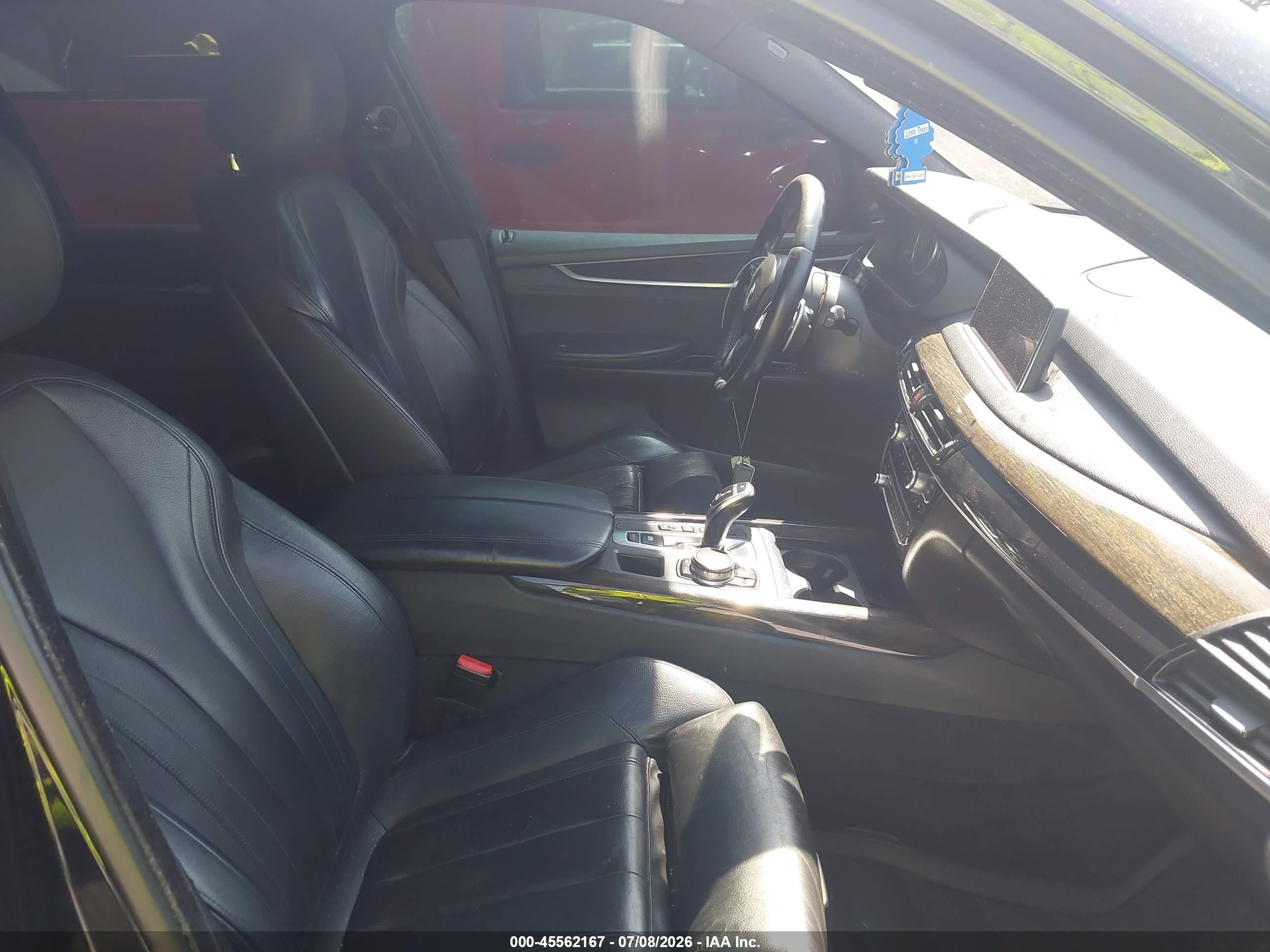 2015 Bmw X5 Xdrive35i Черный vin: 5UXKR0C50F0K65580