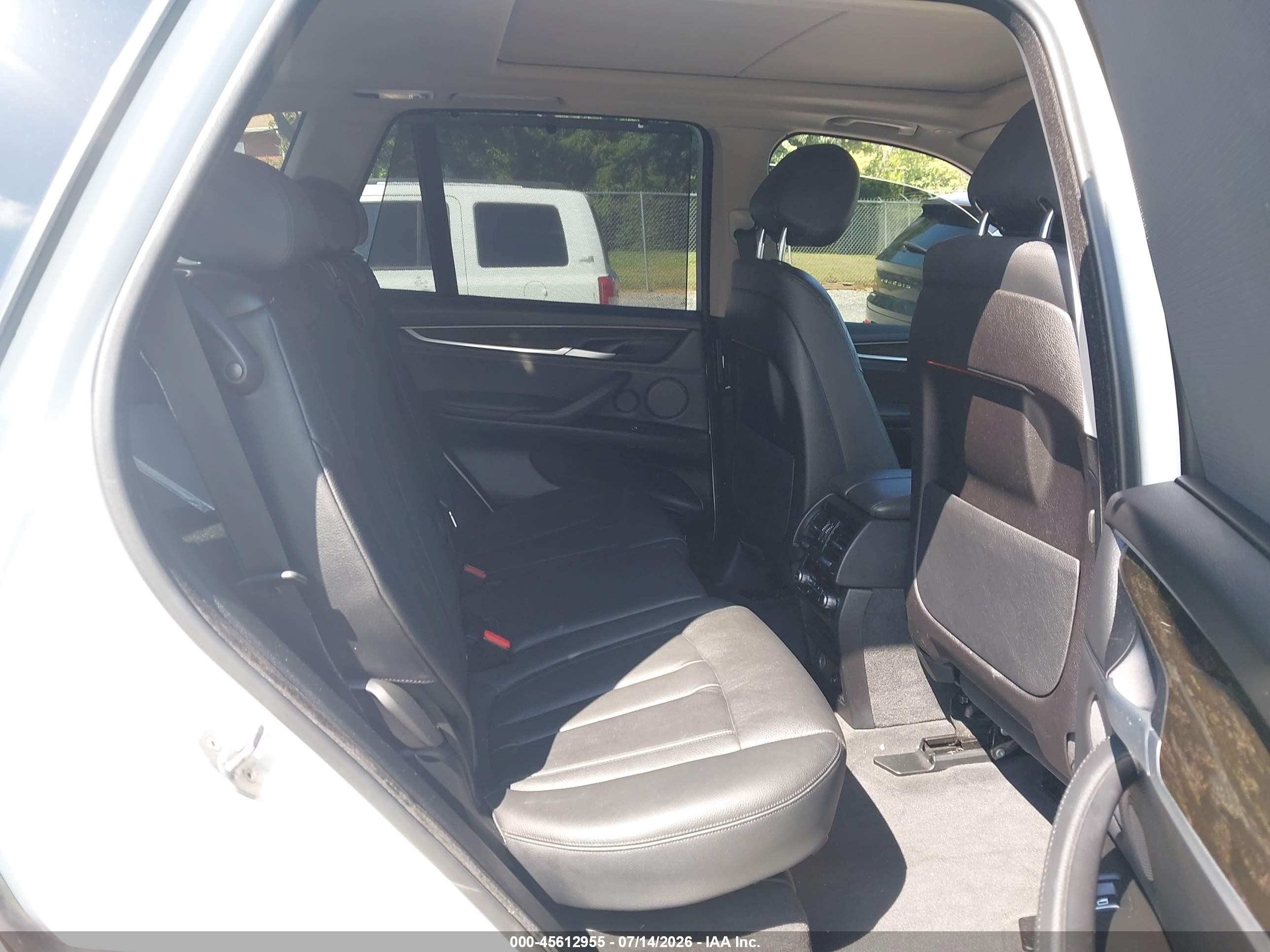 2015 Bmw X5 Xdrive35i White vin: 5UXKR0C50F0P08357