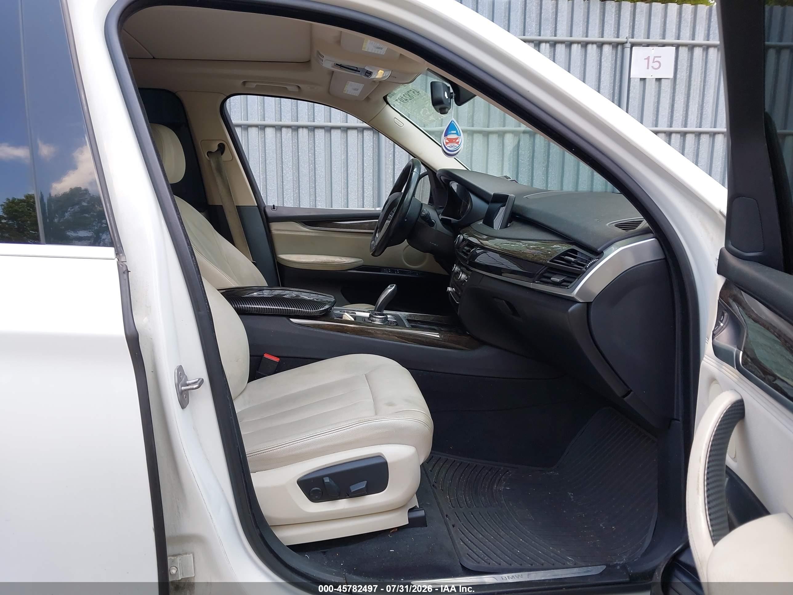 2014 Bmw X5 Xdrive35i White vin: 5UXKR0C51E0C28362