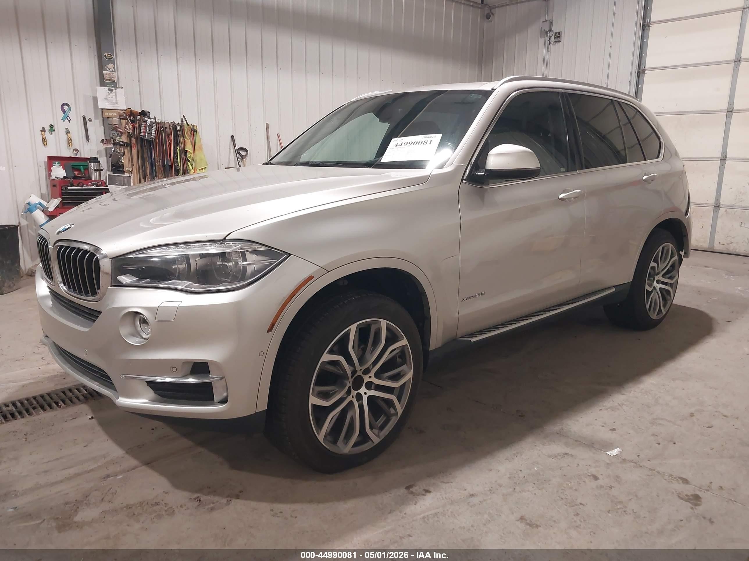 2015 Bmw X5 Xdrive35i Серебряный vin: 5UXKR0C51F0K57990