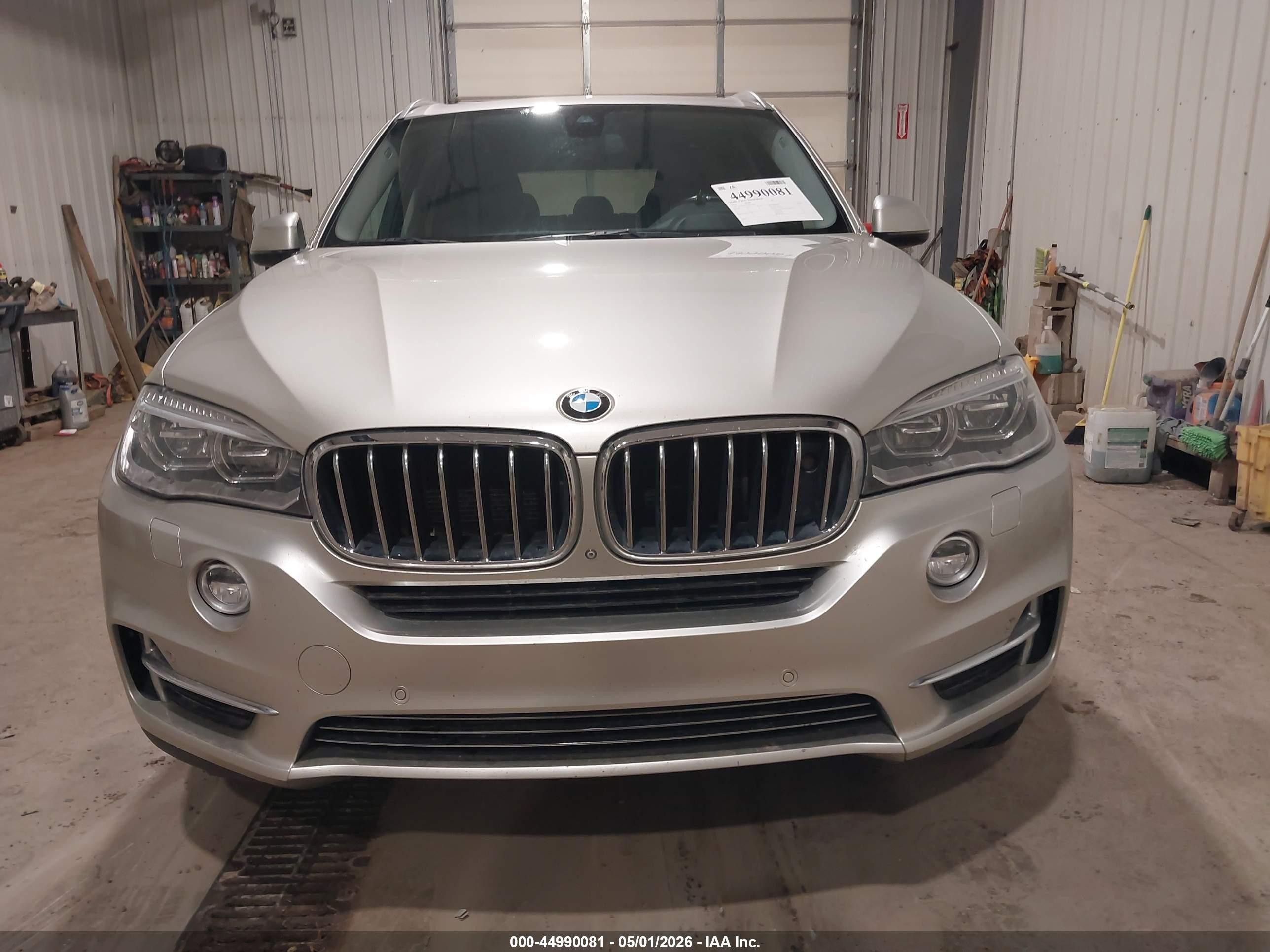 2015 Bmw X5 Xdrive35i Серебряный vin: 5UXKR0C51F0K57990