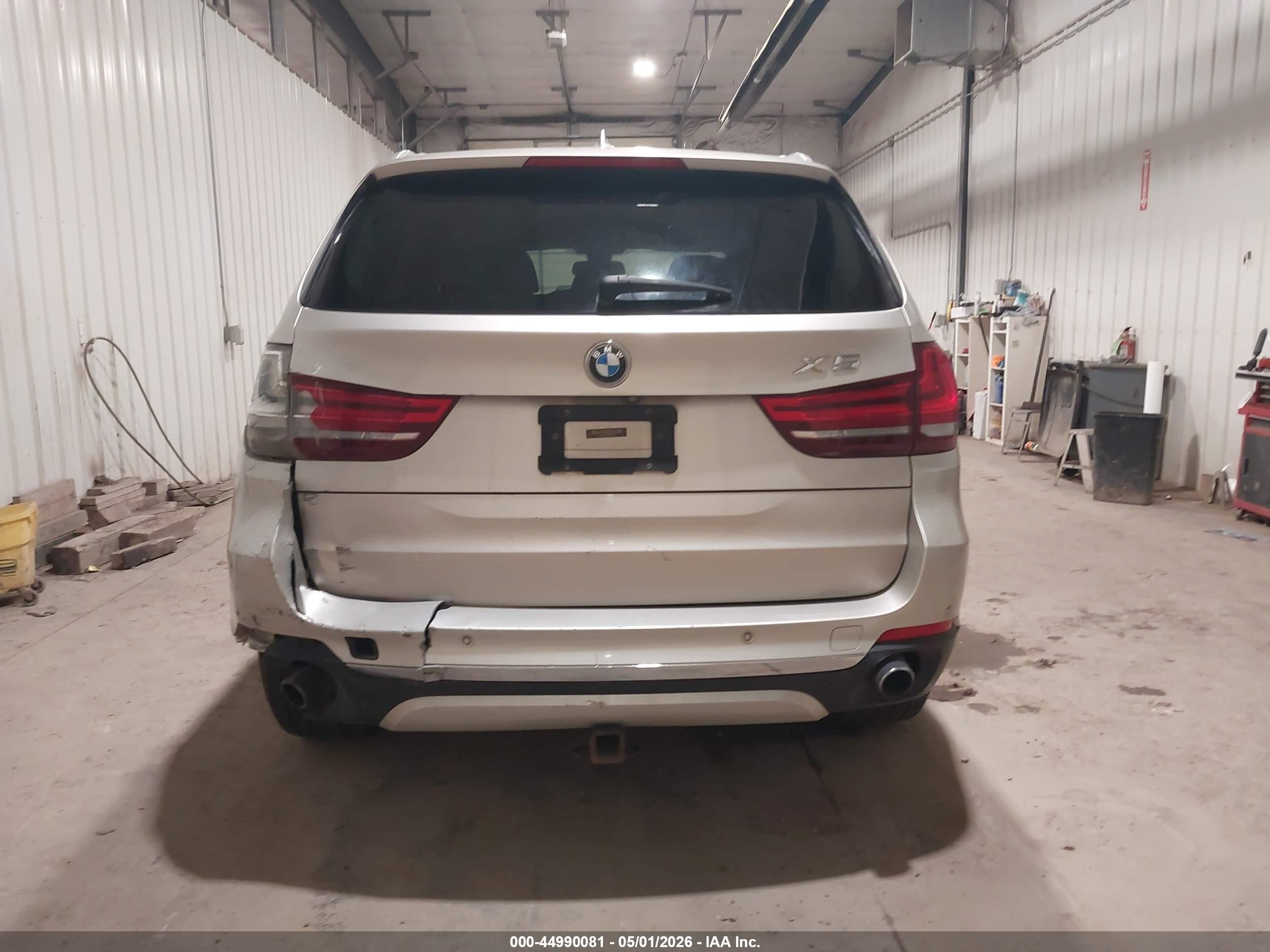 2015 Bmw X5 Xdrive35i Серебряный vin: 5UXKR0C51F0K57990