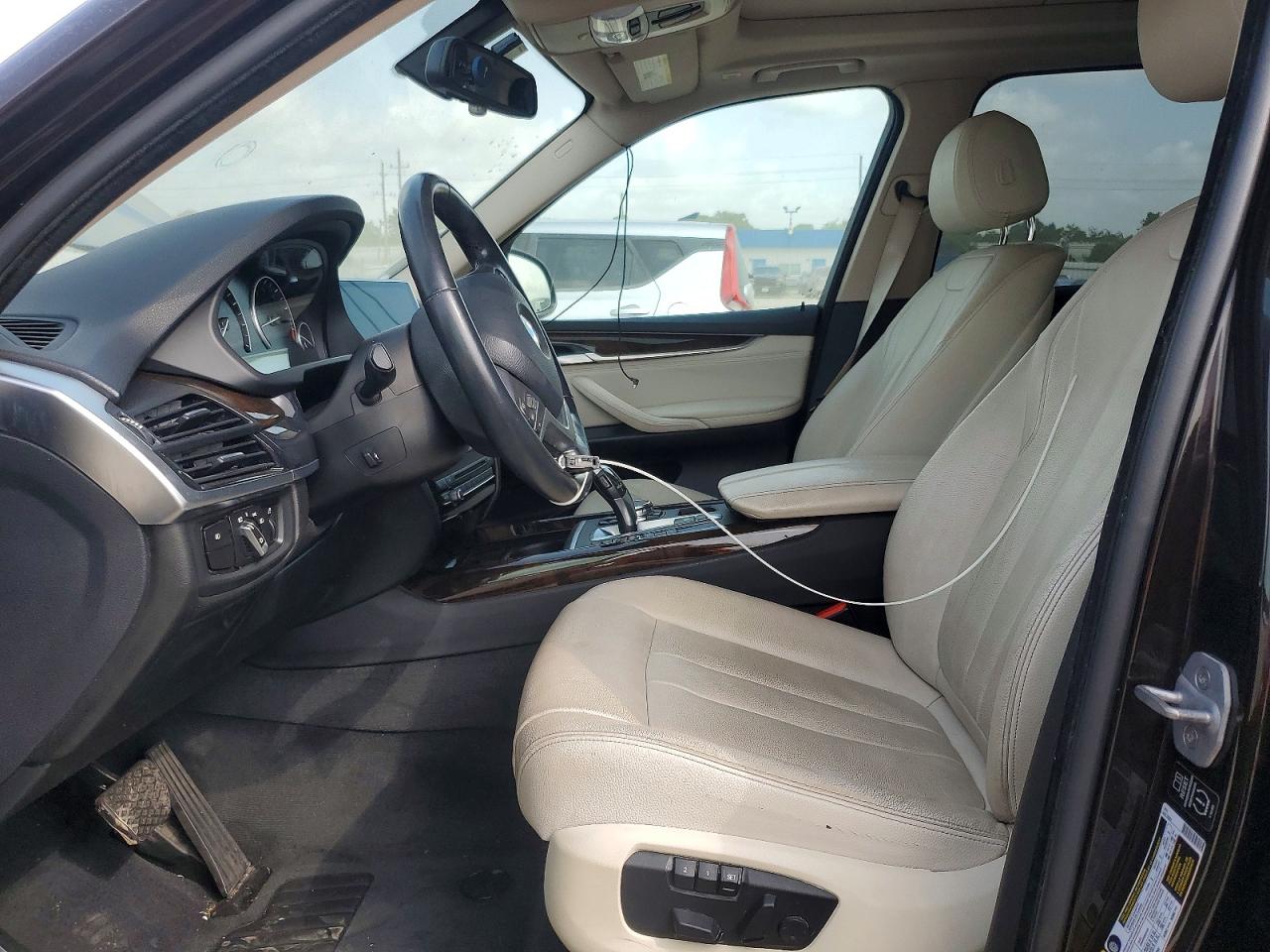 2015 Bmw X5 Xdrive35i Brown vin: 5UXKR0C51F0K64146