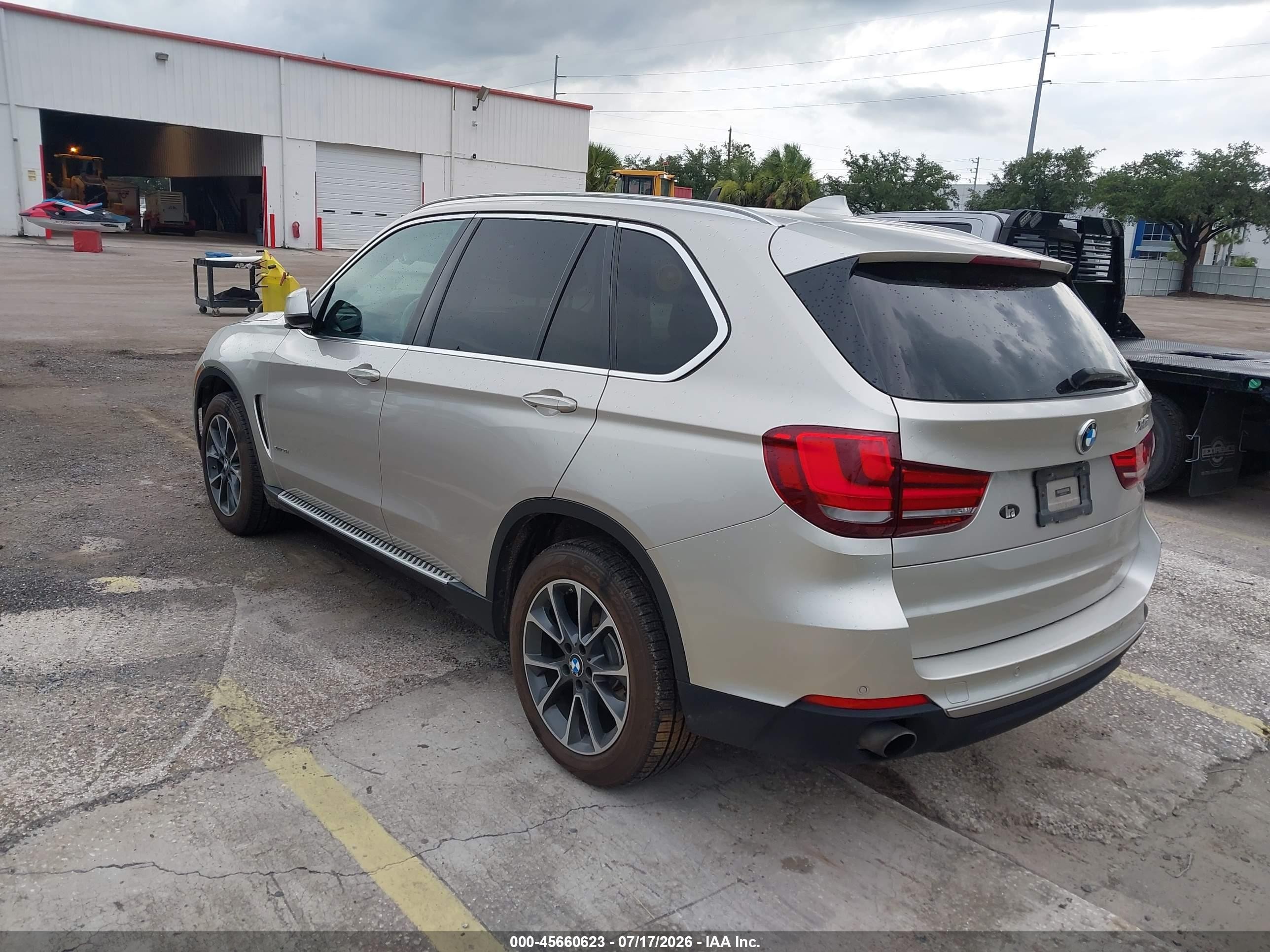 2015 Bmw X5 Xdrive35i Золотой vin: 5UXKR0C51F0K68374