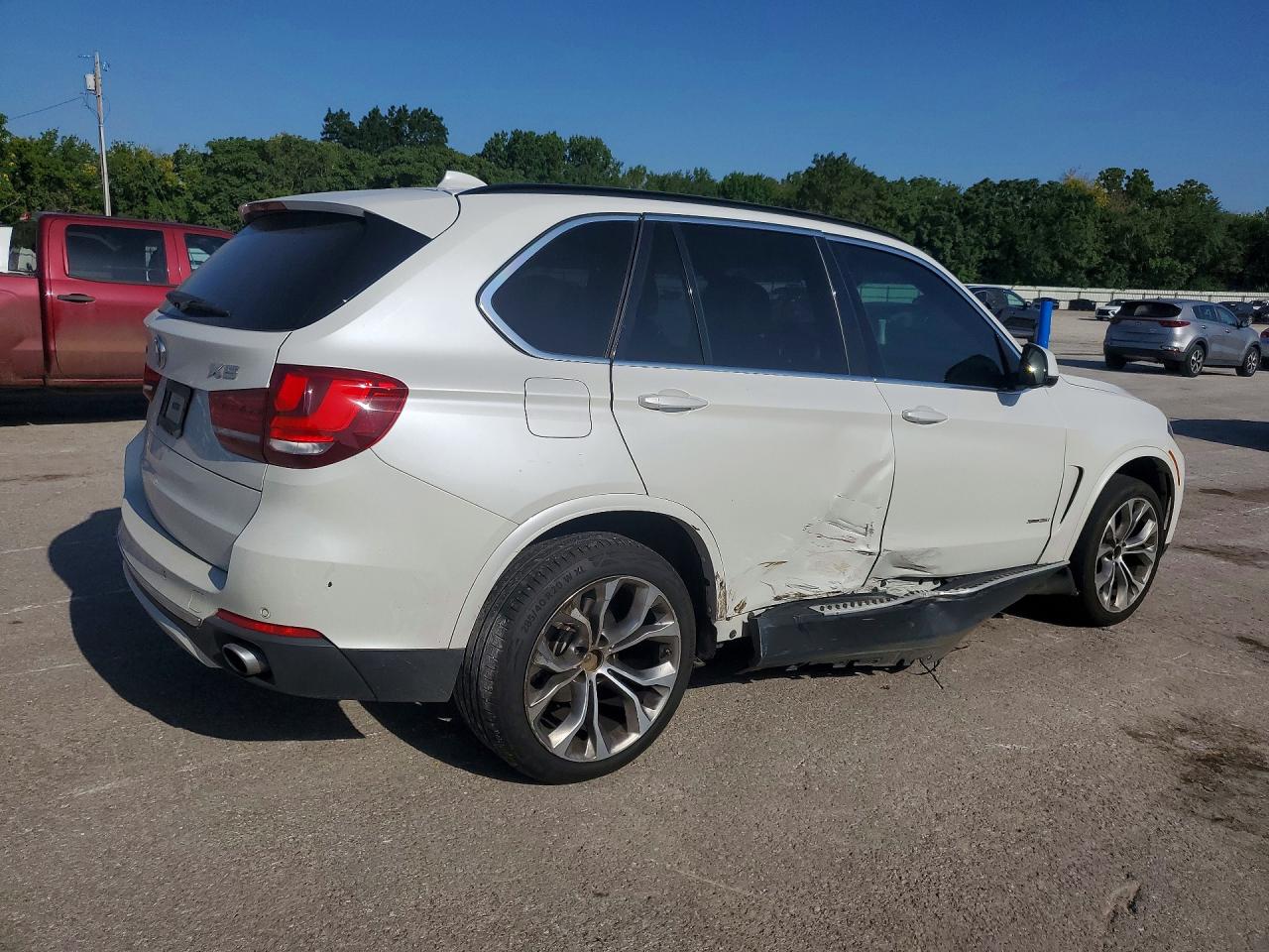 2015 Bmw X5 Xdrive35i Белый vin: 5UXKR0C51F0P06746