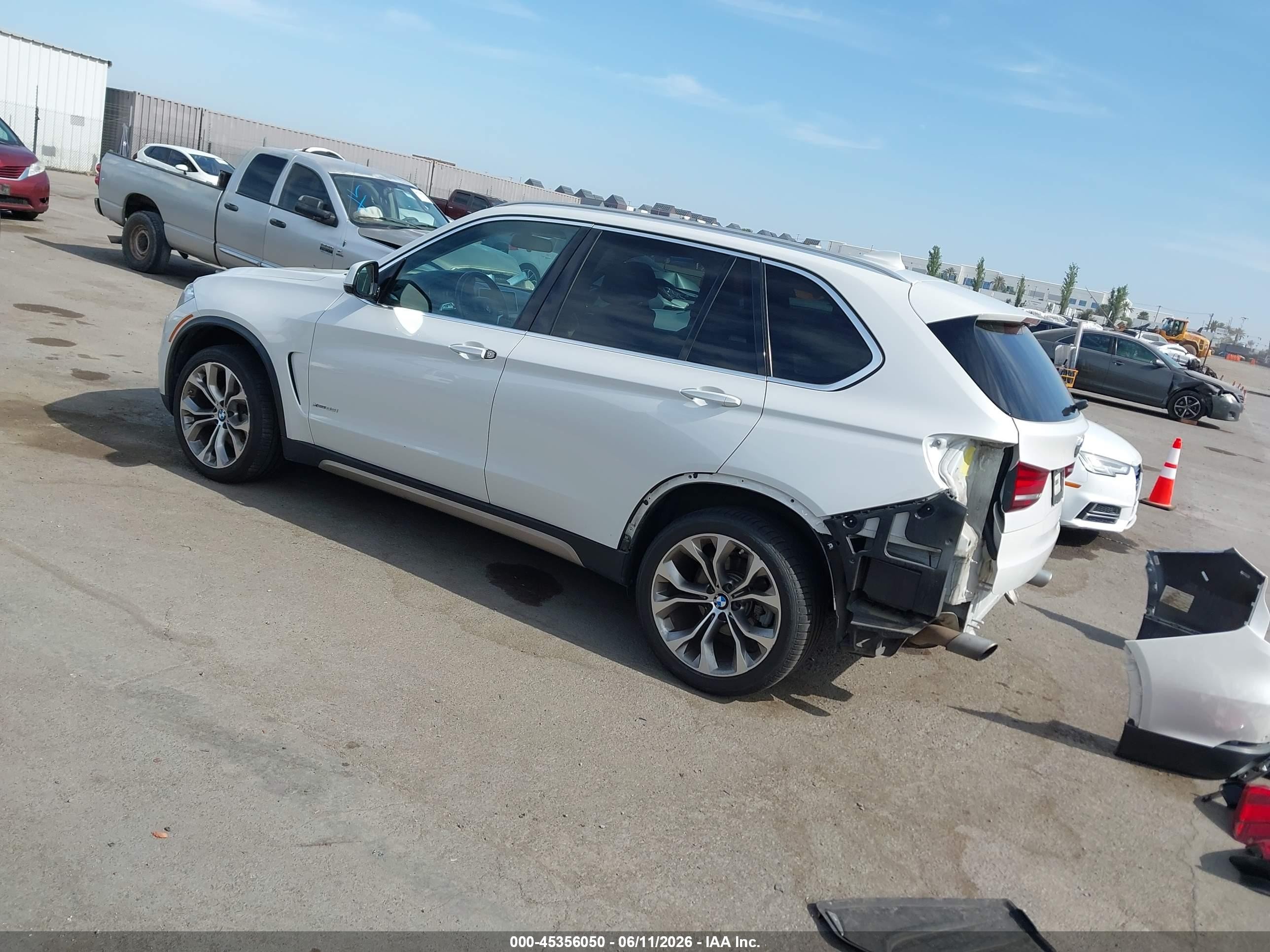 2015 Bmw X5 Xdrive35i White vin: 5UXKR0C51F0P12191
