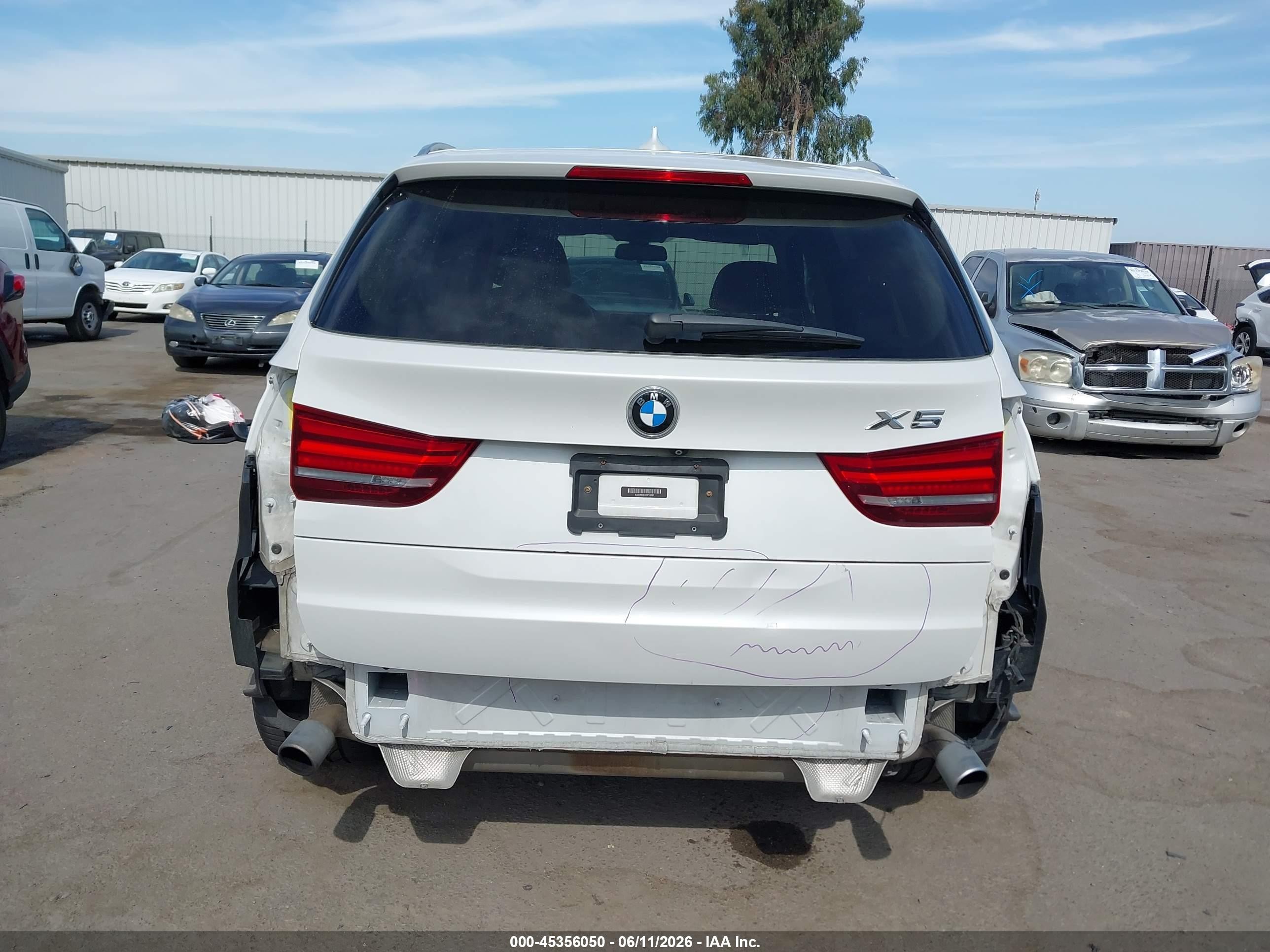 2015 Bmw X5 Xdrive35i White vin: 5UXKR0C51F0P12191