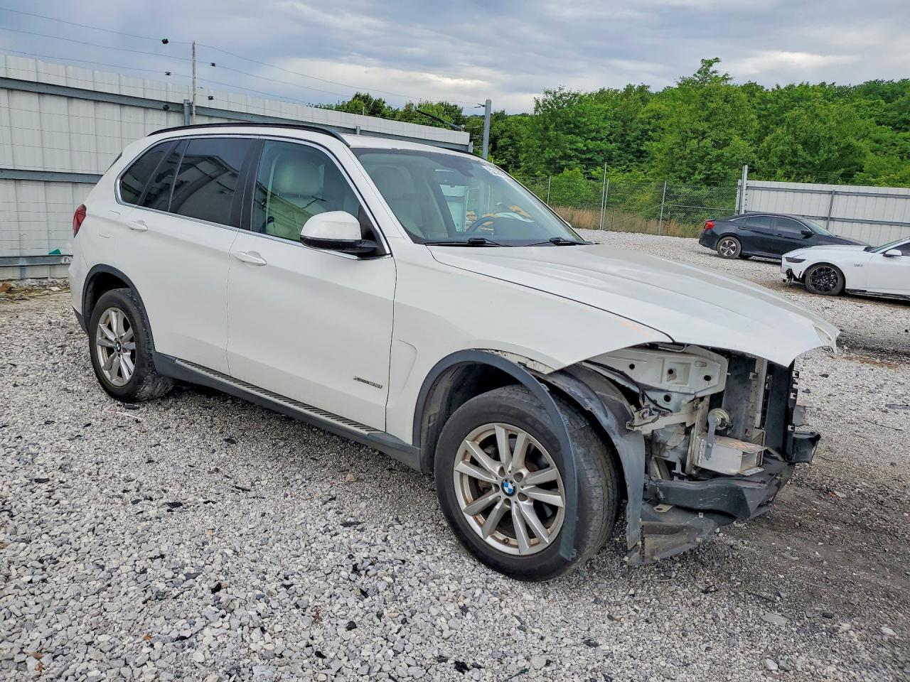2015 Bmw X5 Xdrive35i White vin: 5UXKR0C52F0P02687