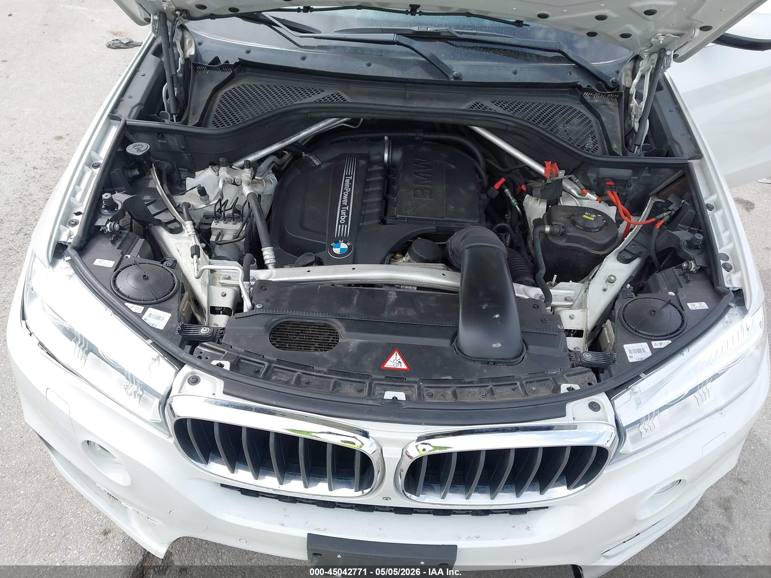 2015 Bmw X5 Xdrive35i White vin: 5UXKR0C52F0P07159