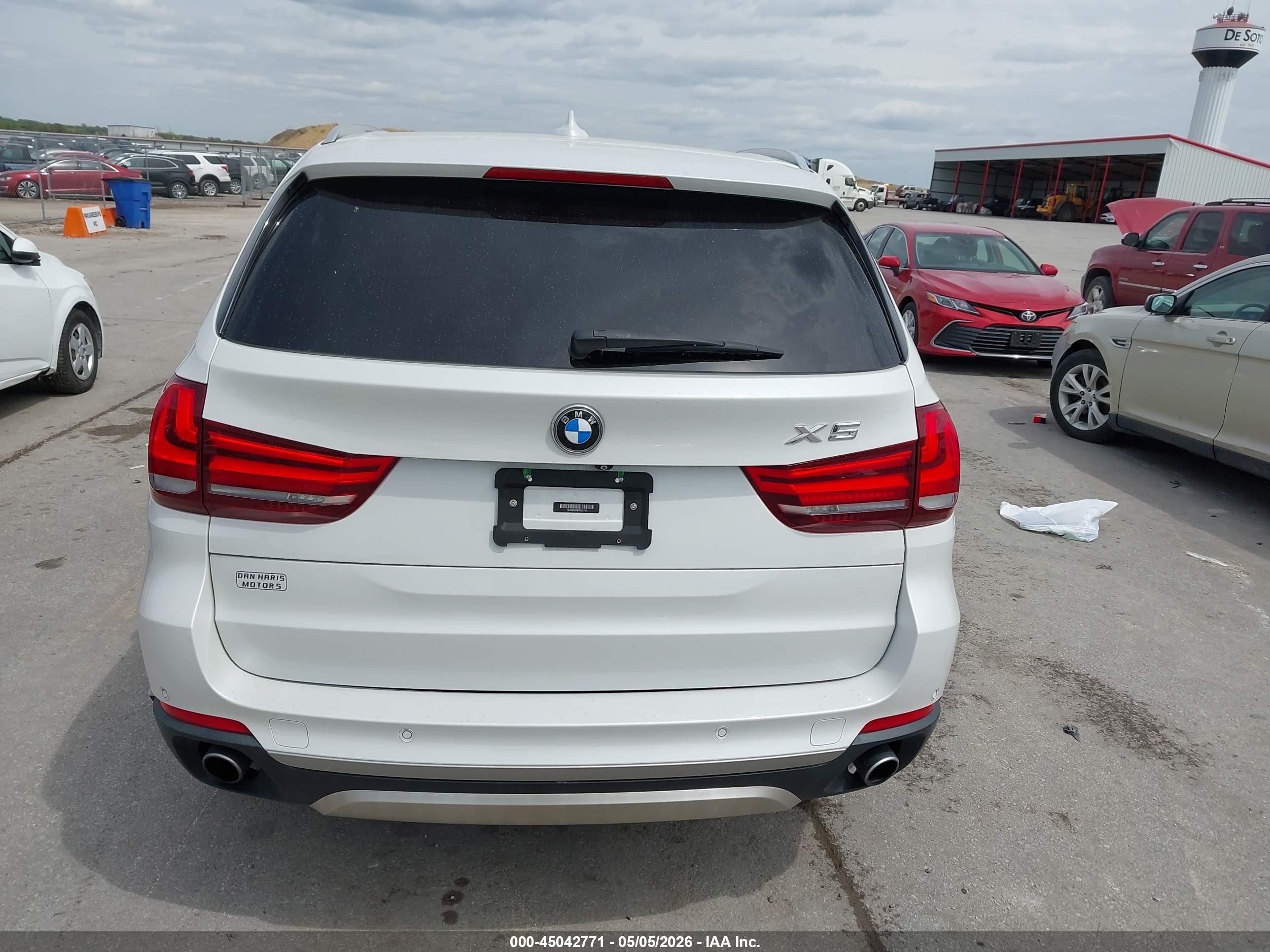 2015 Bmw X5 Xdrive35i White vin: 5UXKR0C52F0P07159