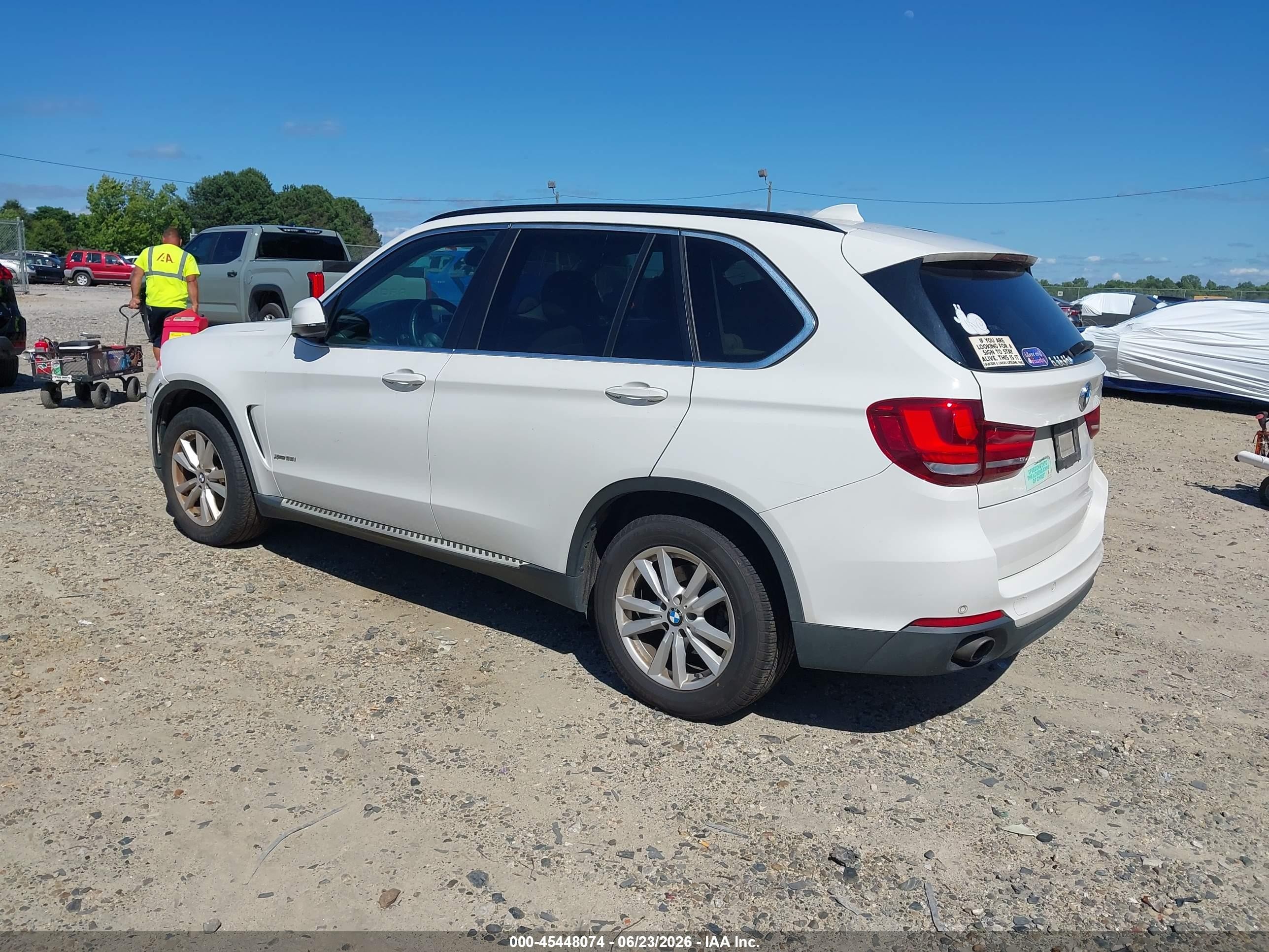 2015 Bmw X5 Xdrive35i White vin: 5UXKR0C52F0P11437