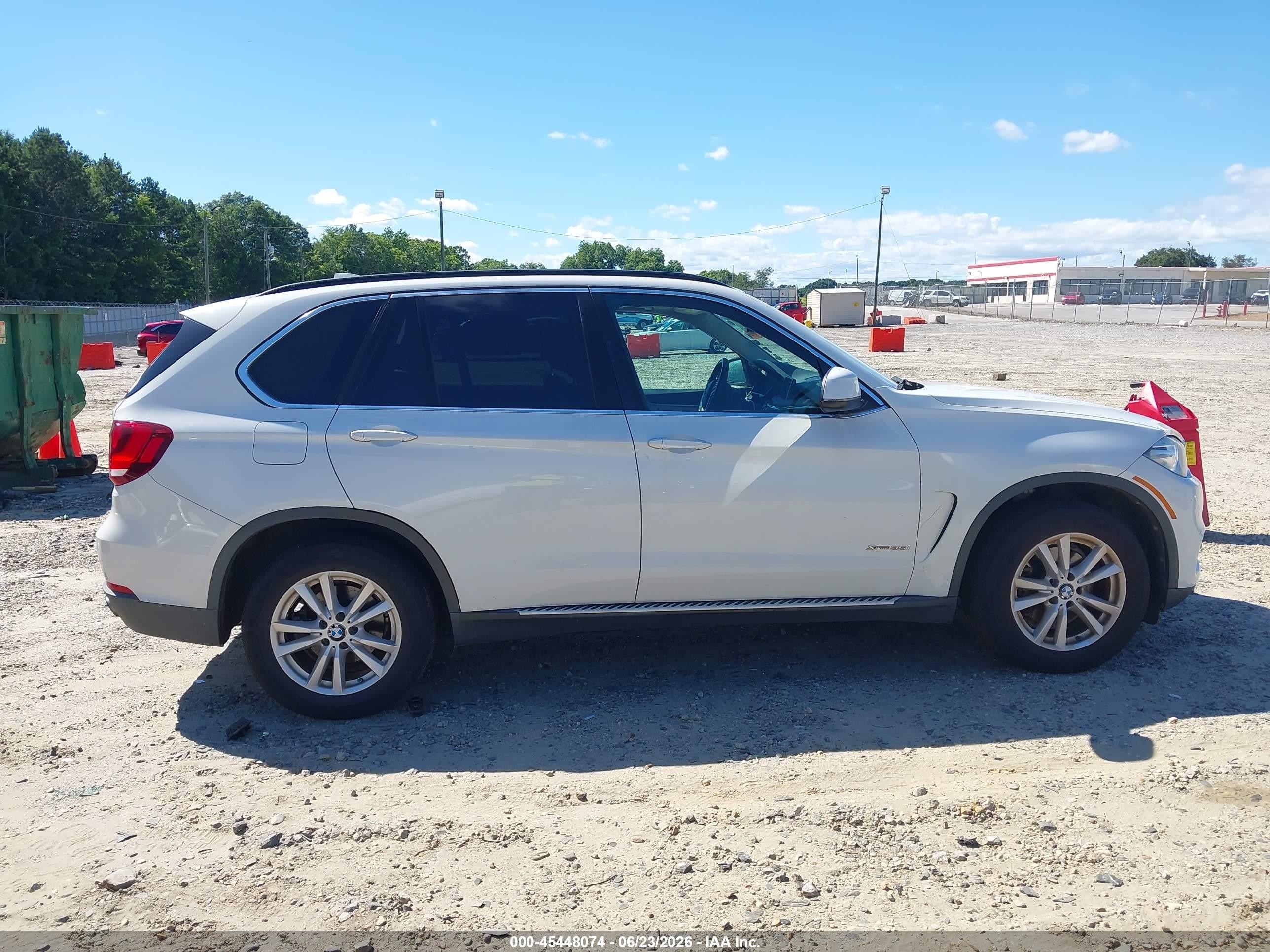 2015 Bmw X5 Xdrive35i White vin: 5UXKR0C52F0P11437