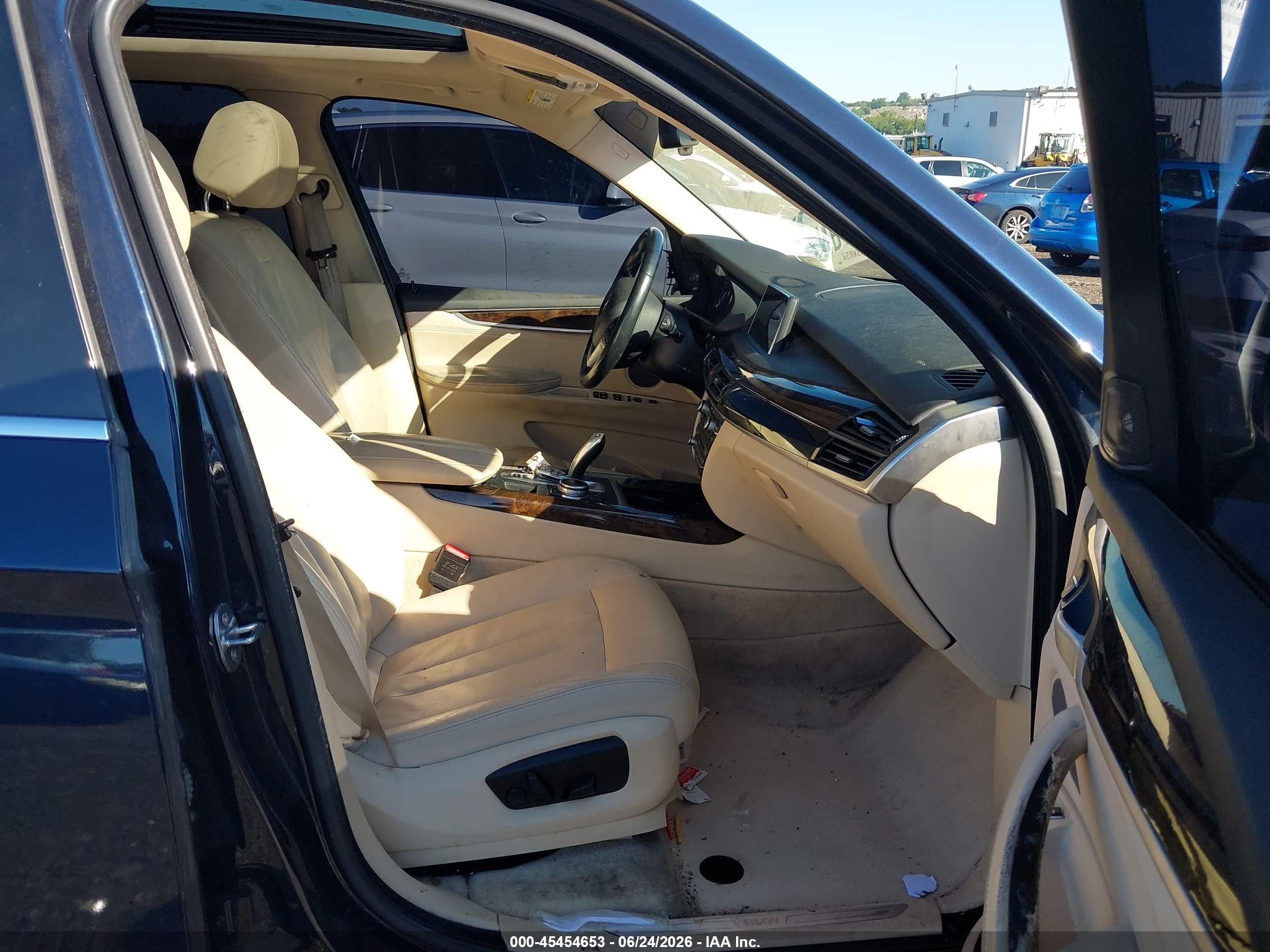 2015 Bmw X5 Xdrive35i Черный vin: 5UXKR0C52F0P12670