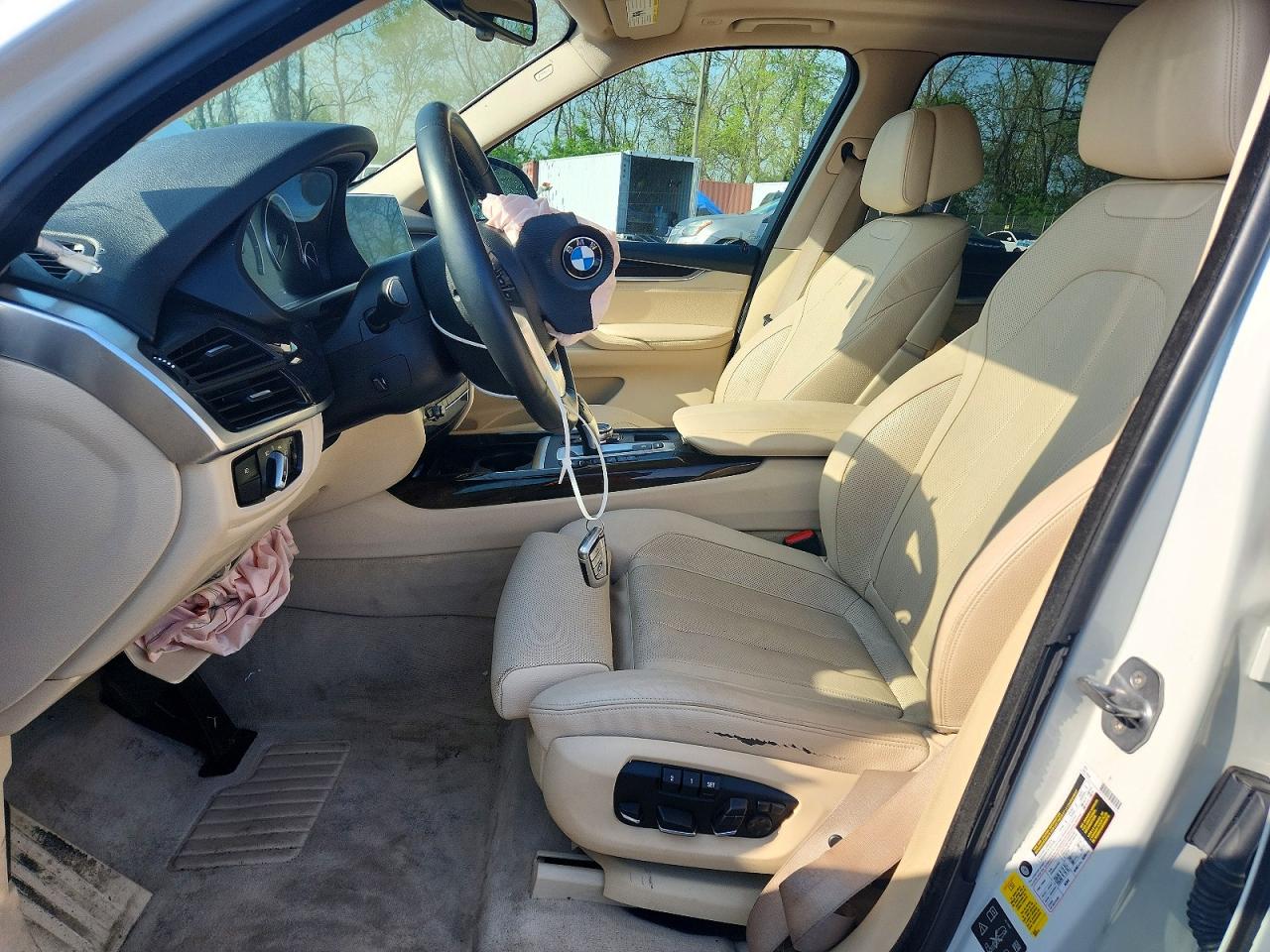 2015 Bmw X5 Xdrive35i Белый vin: 5UXKR0C52F0P14001