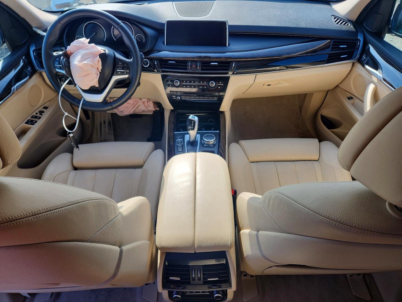 2015 Bmw X5 Xdrive35i Белый vin: 5UXKR0C52F0P14001