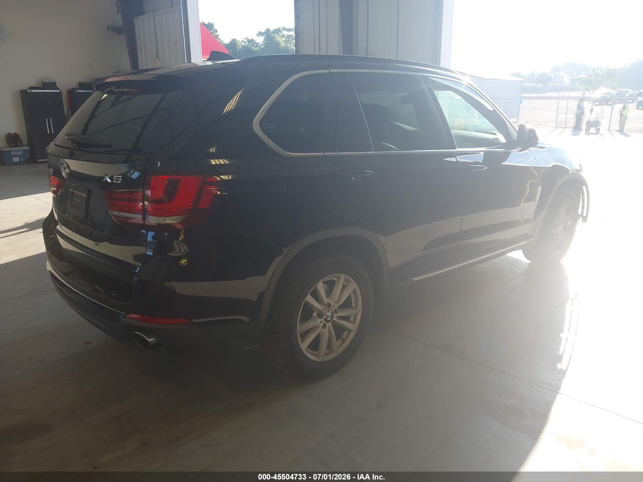 2015 Bmw X5 Xdrive35i Черный vin: 5UXKR0C52F0P17982