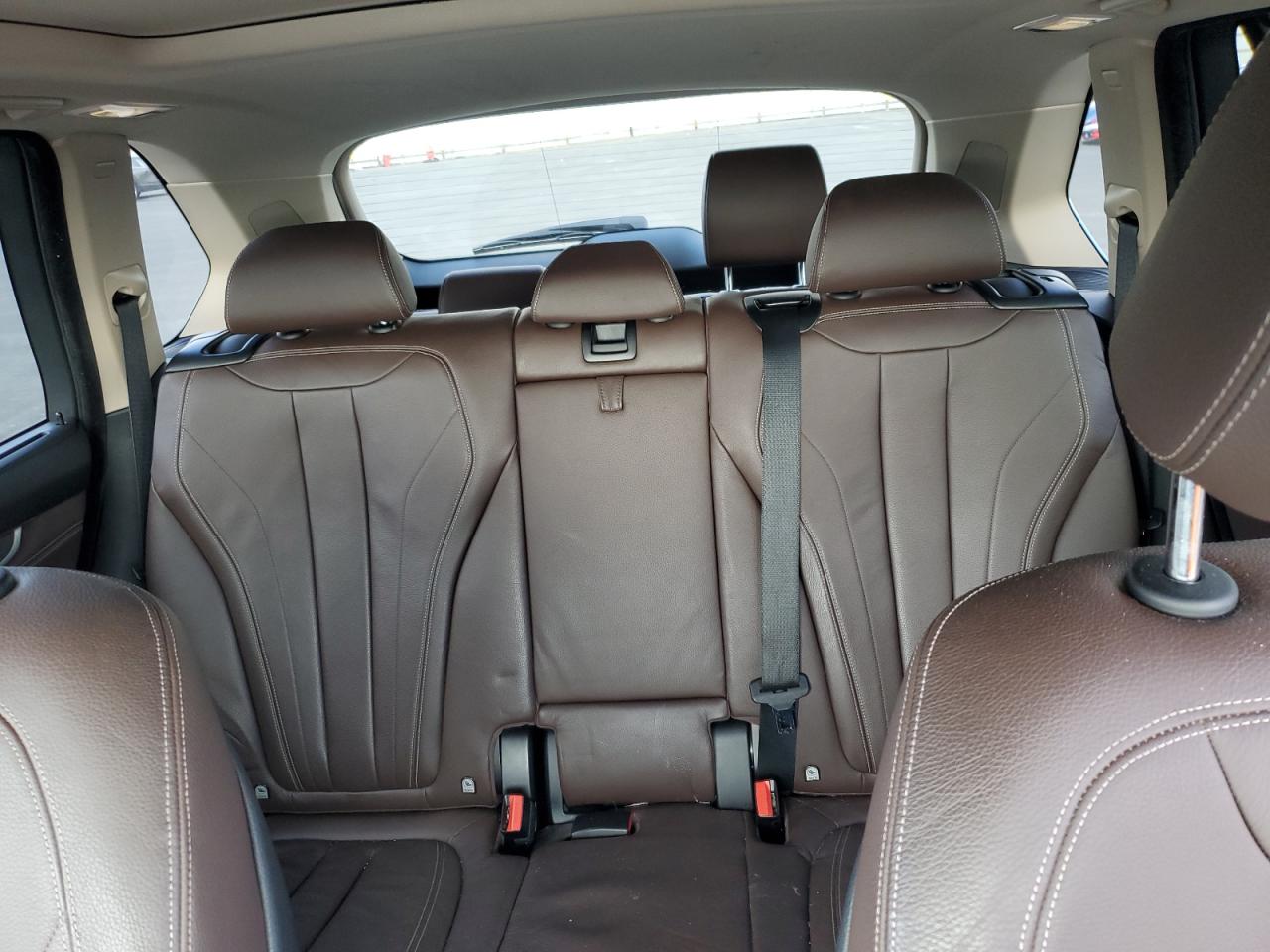 2015 Bmw X5 Xdrive35i Белый vin: 5UXKR0C53F0K56033