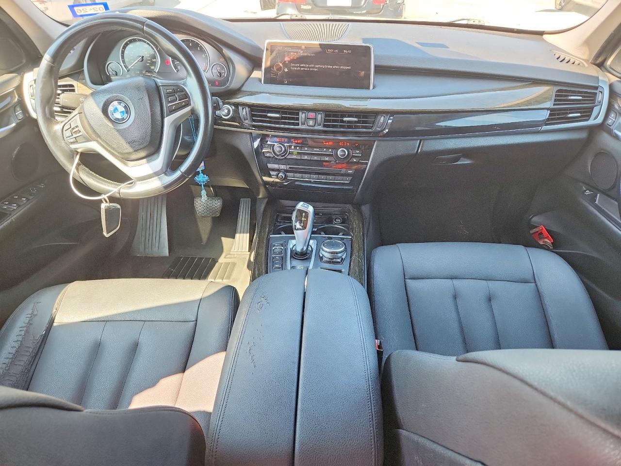 2015 Bmw X5 Xdrive35i Белый vin: 5UXKR0C53F0K63063