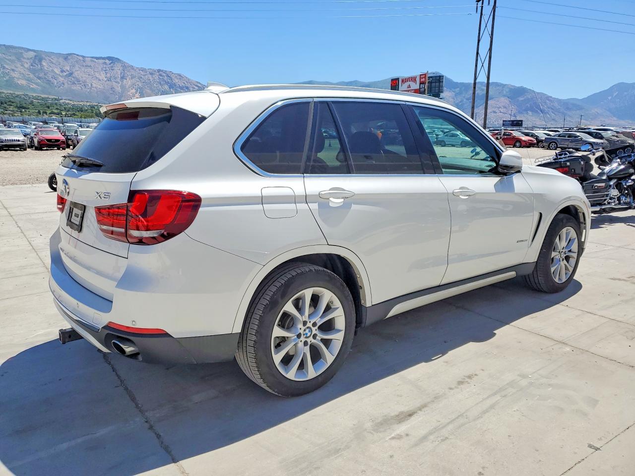 2015 Bmw X5 Xdrive35i White vin: 5UXKR0C53F0K64858