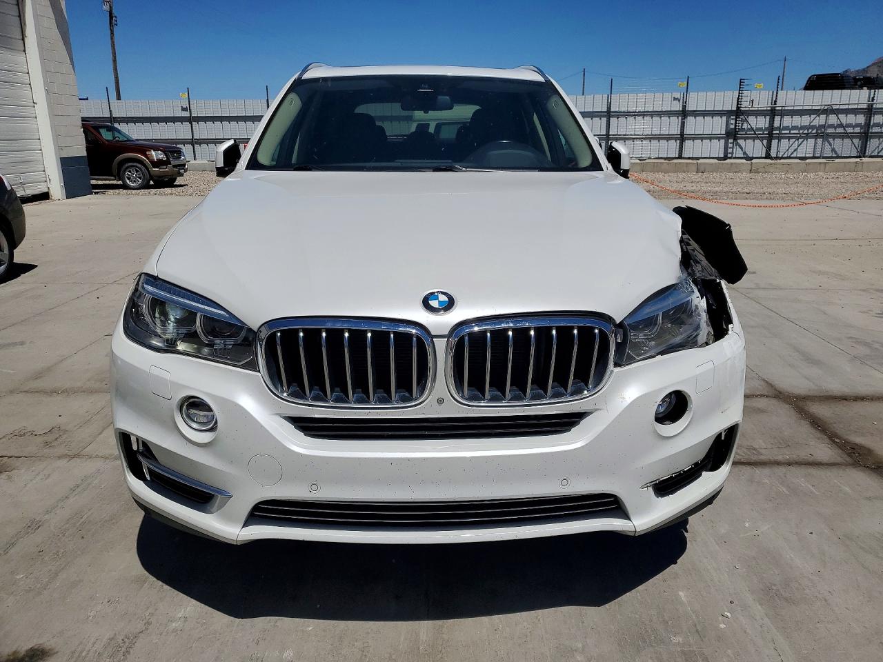 2015 Bmw X5 Xdrive35i White vin: 5UXKR0C53F0K64858